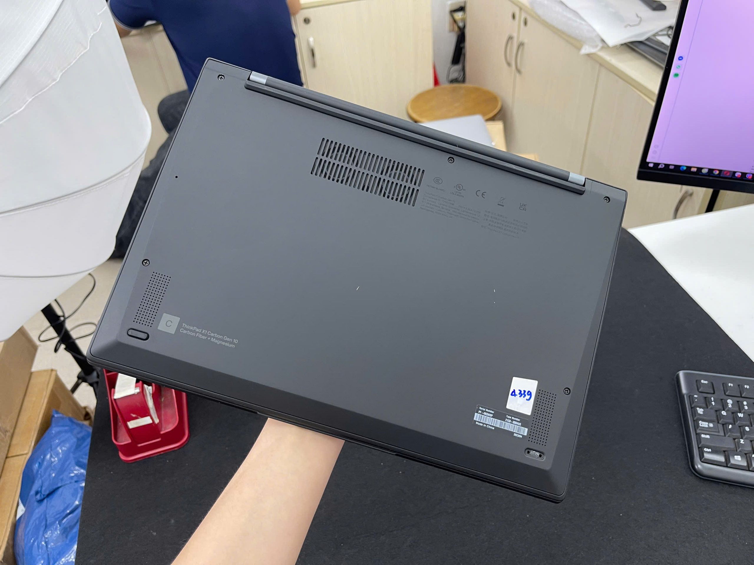Thinkpad X1 Cacbon G10