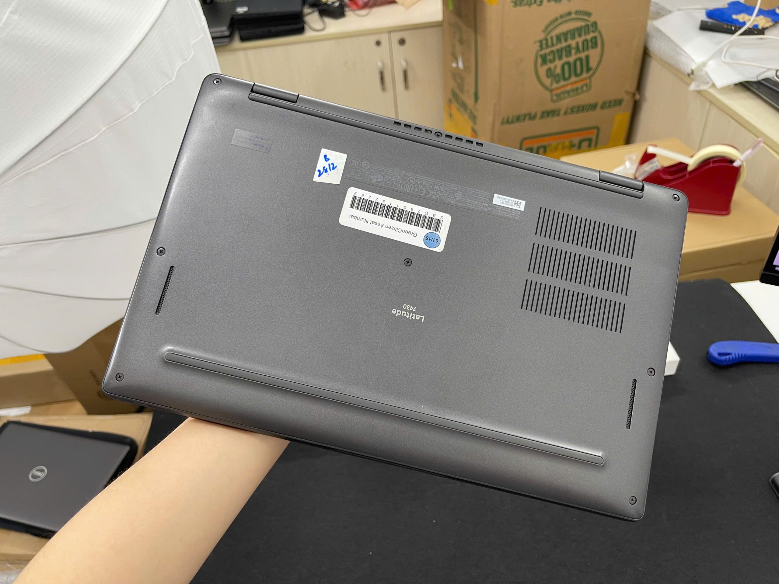 Dell Latitude 7430