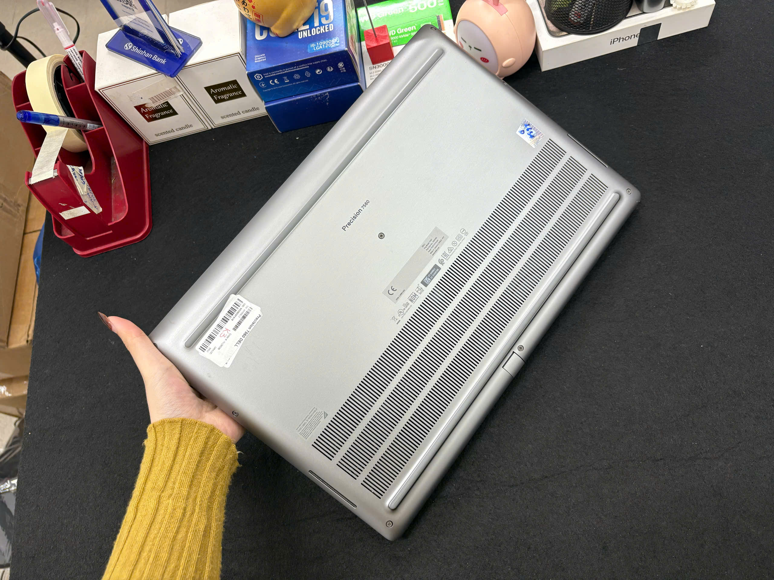 Dell Precision 7560