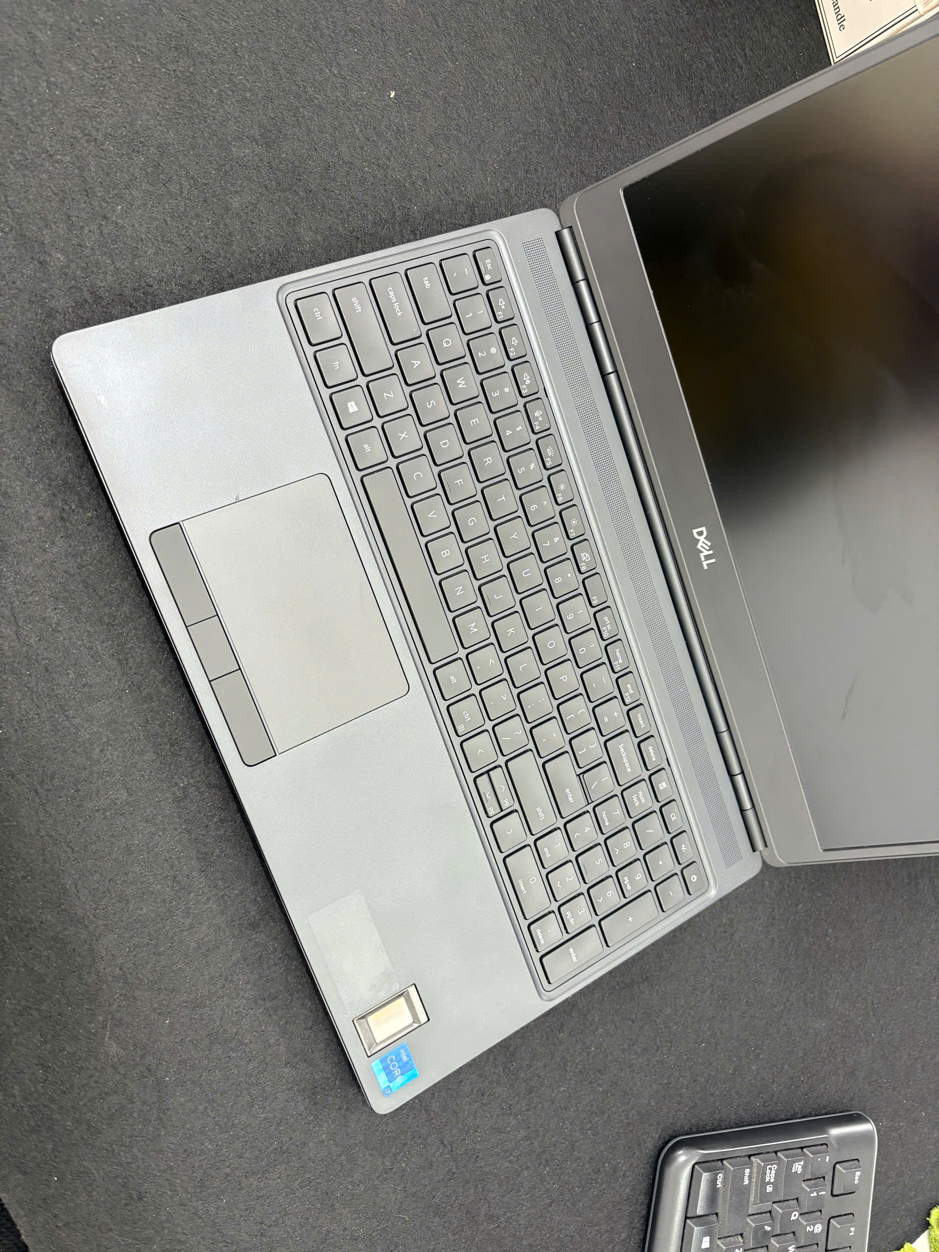 Dell Precision 7560