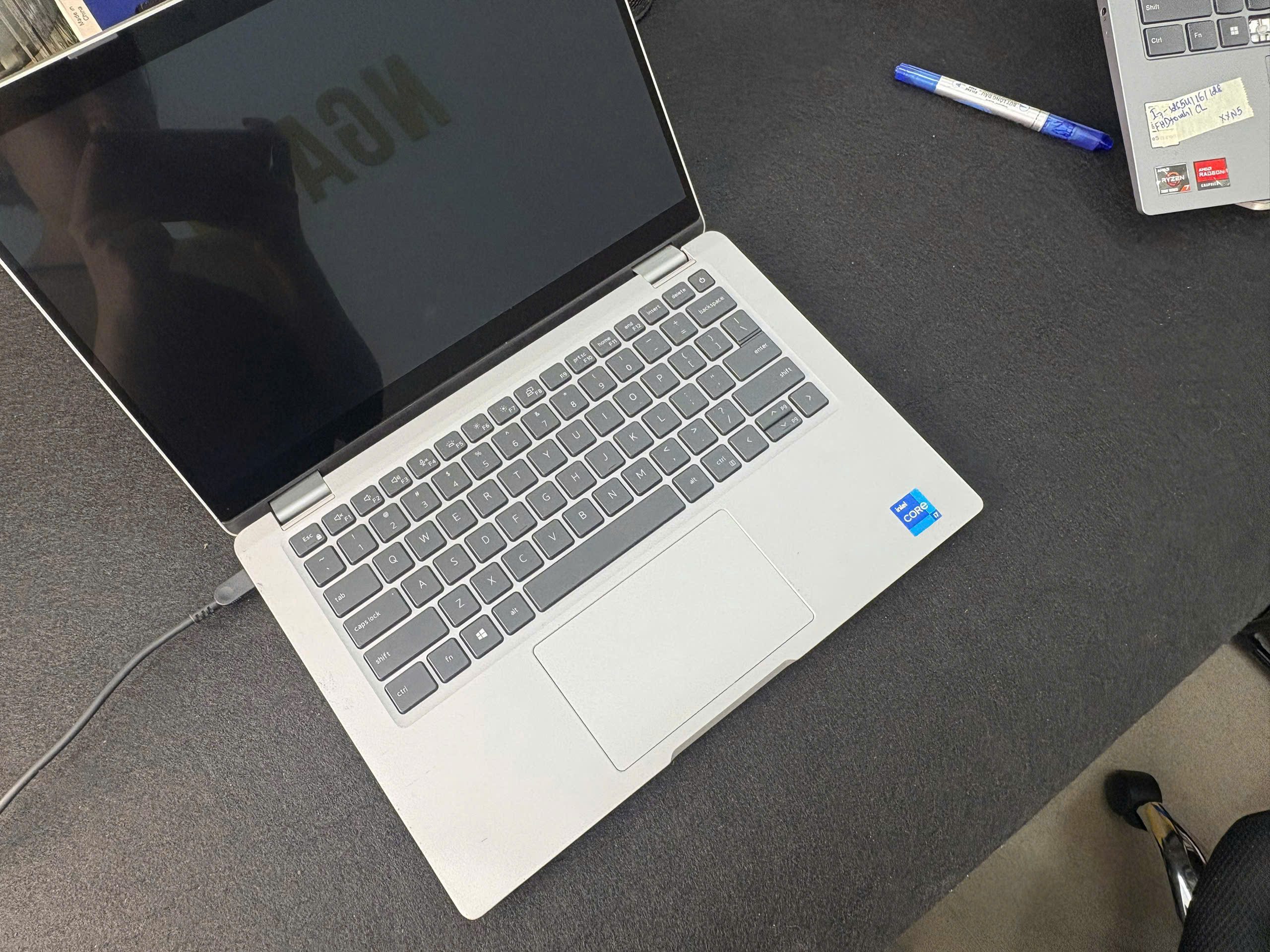 Dell Latitude 5330 2in1