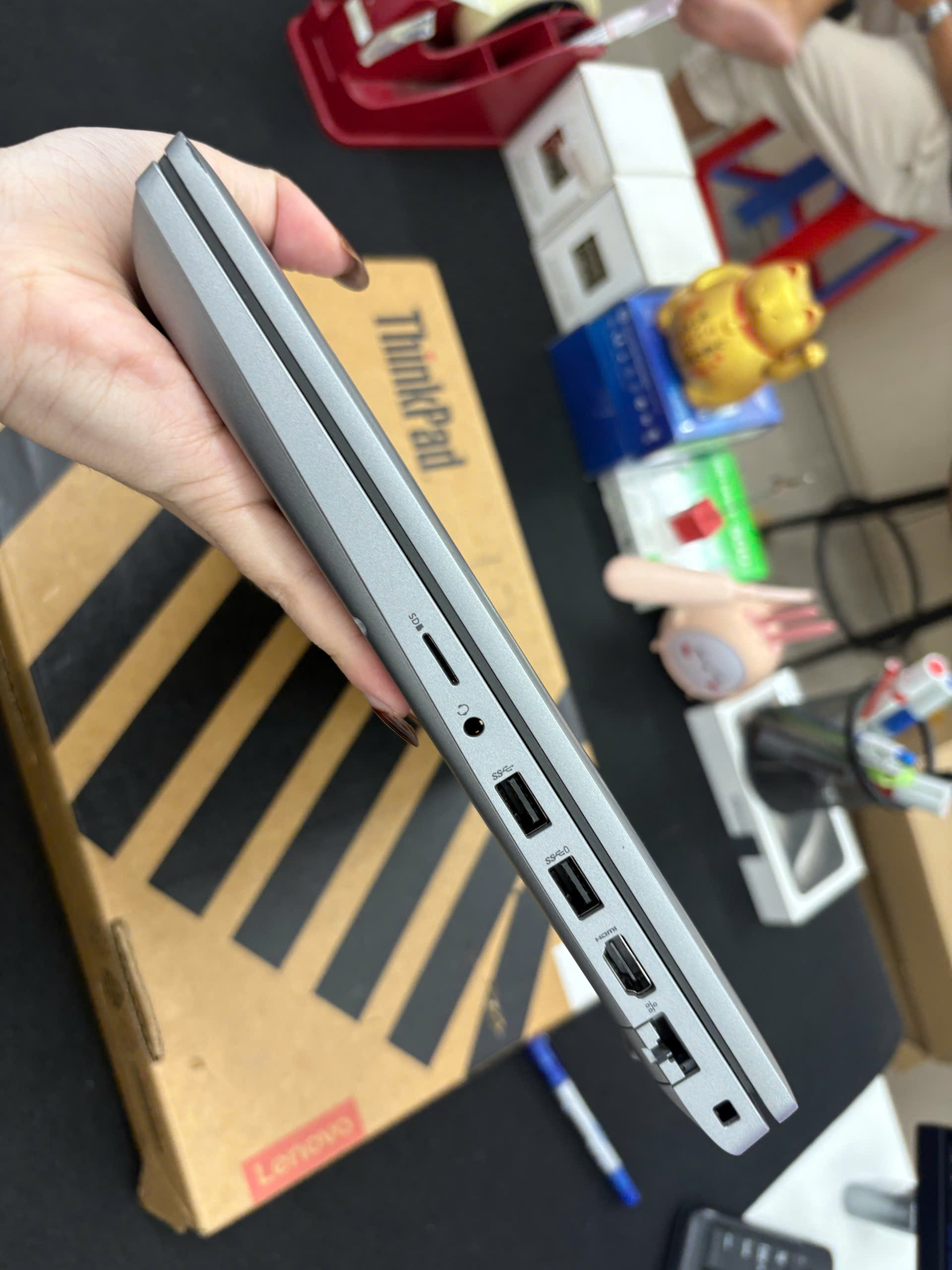 Dell Precision 3561
