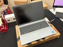 Dell Precision 3561