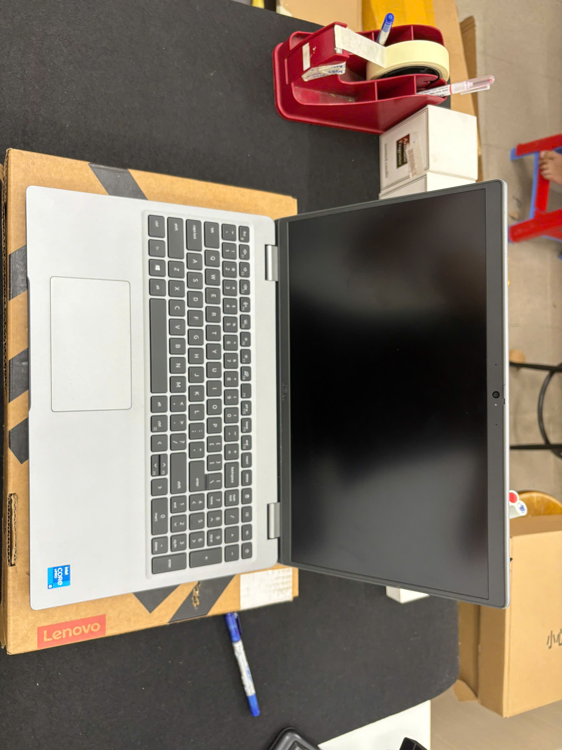 Dell Precision 3561