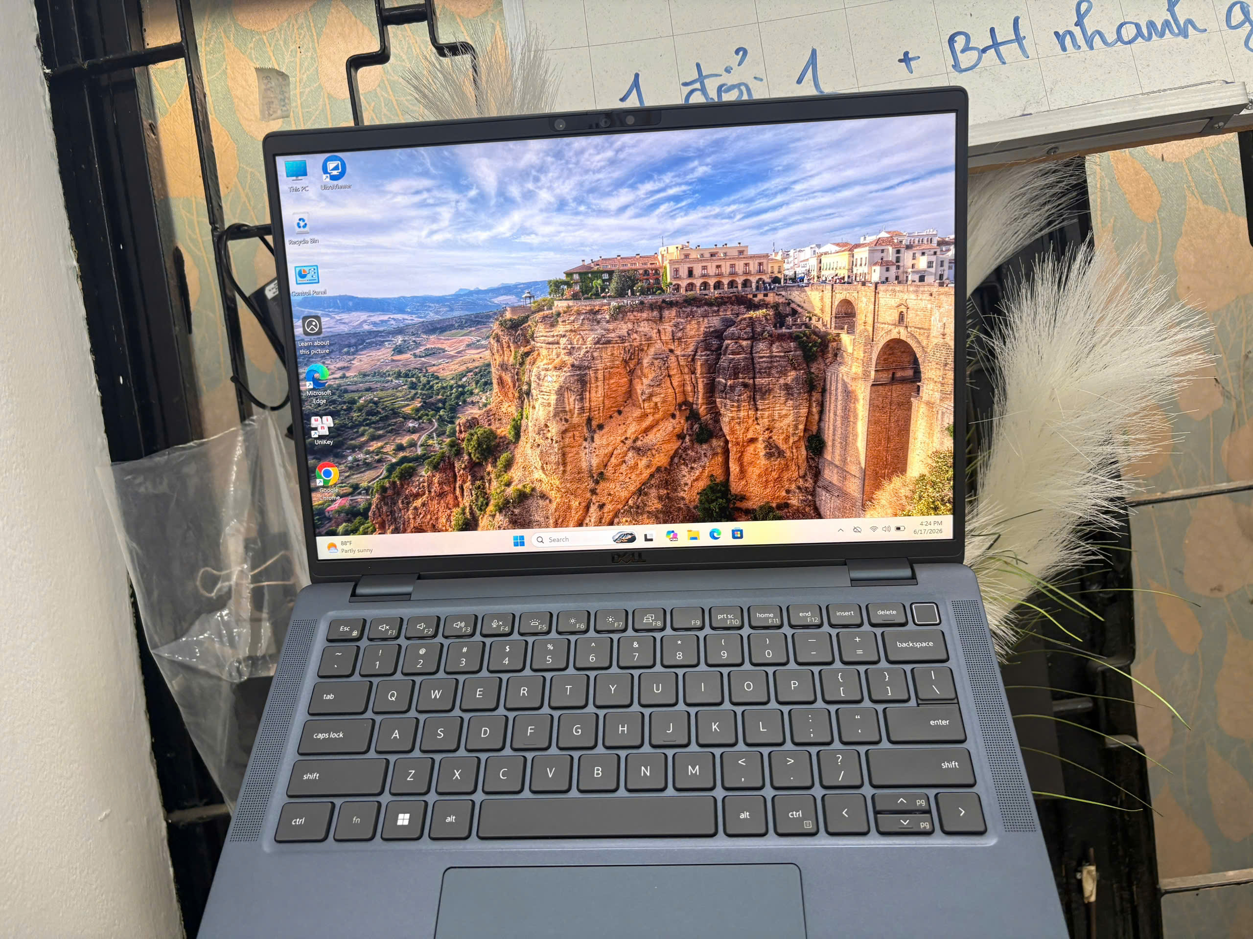 Dell Latitude 7440 Màu Blue