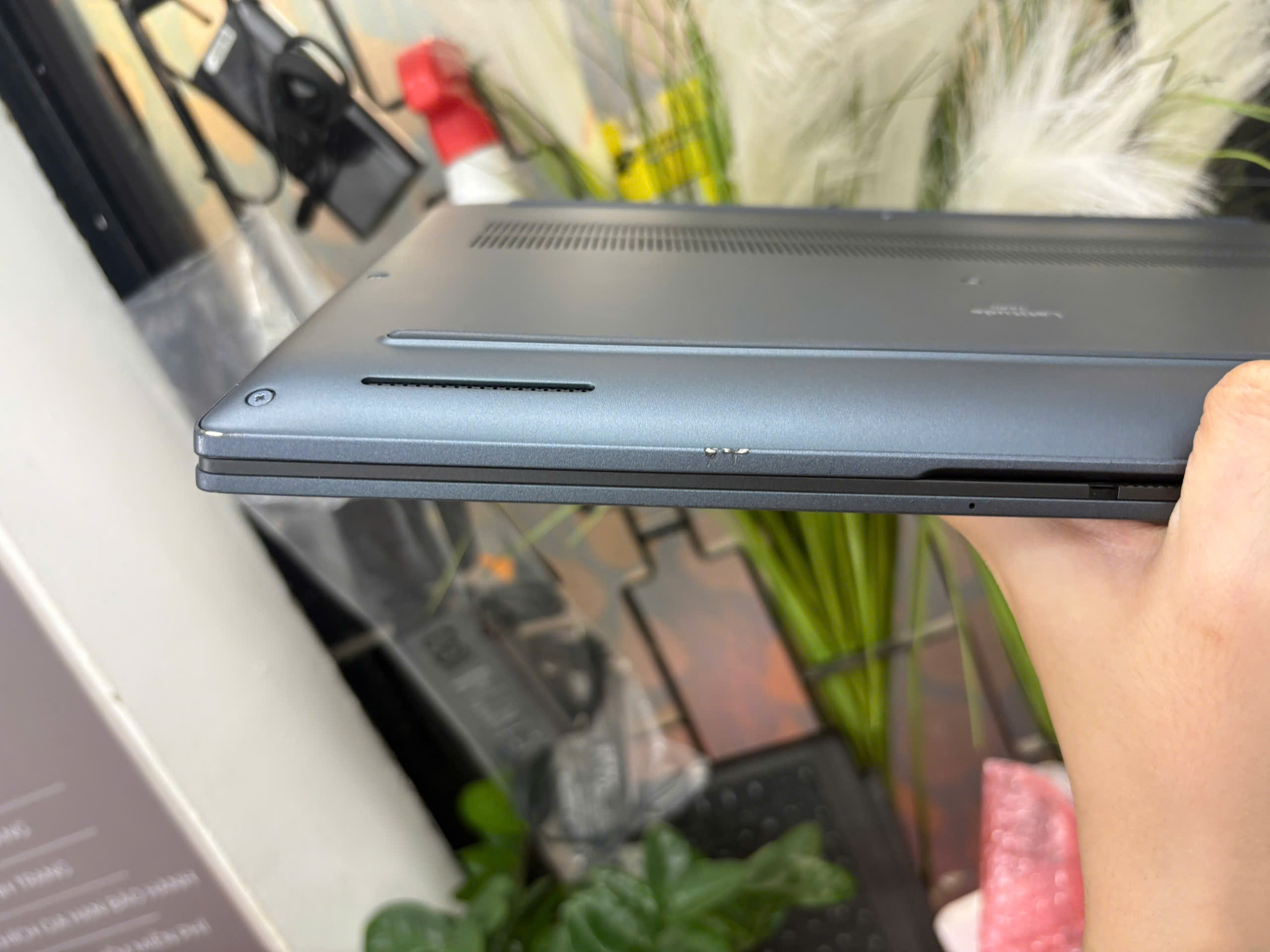 Dell Latitude 7440 Màu Blue