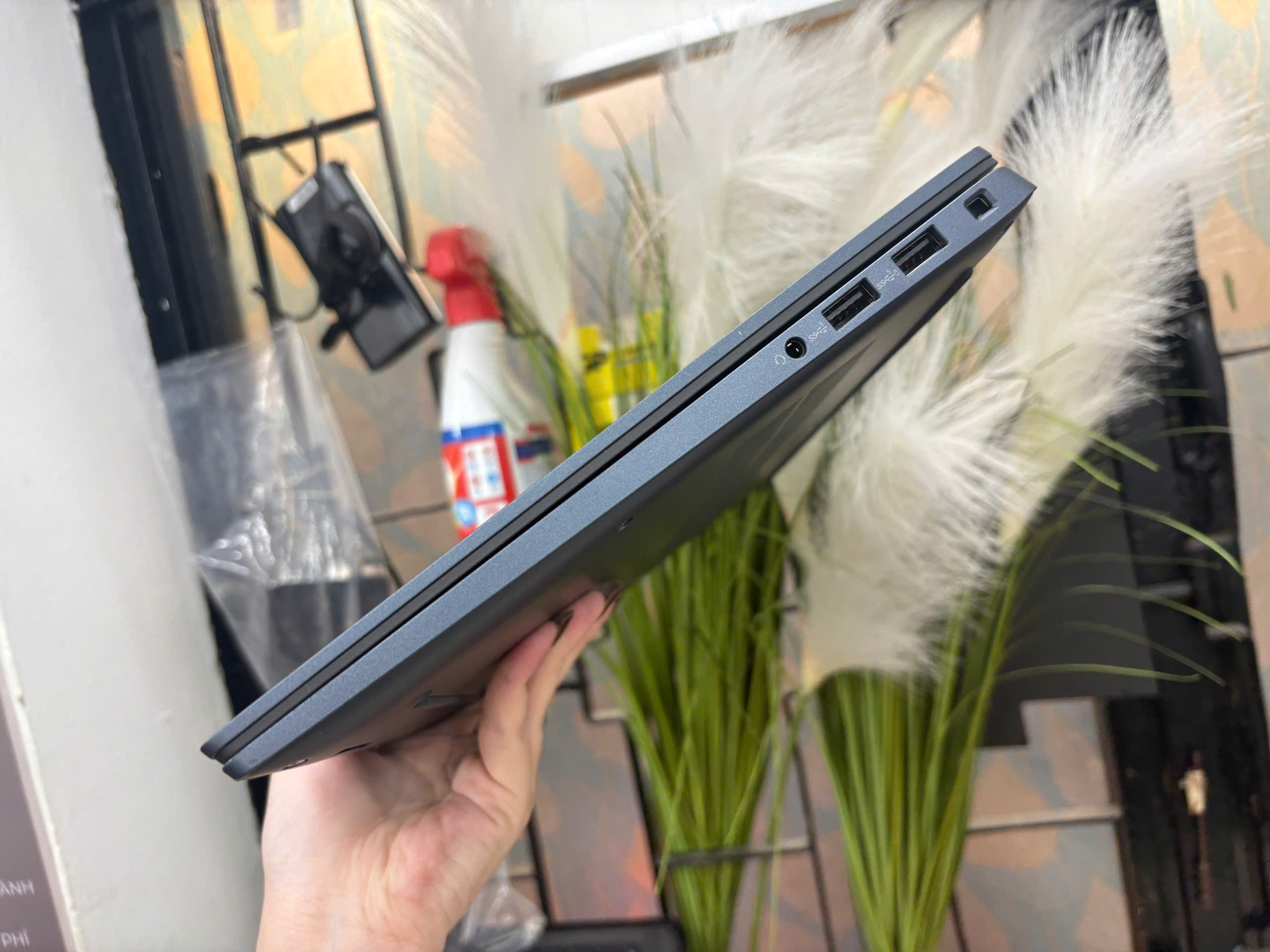 Dell Latitude 7440 Màu Blue