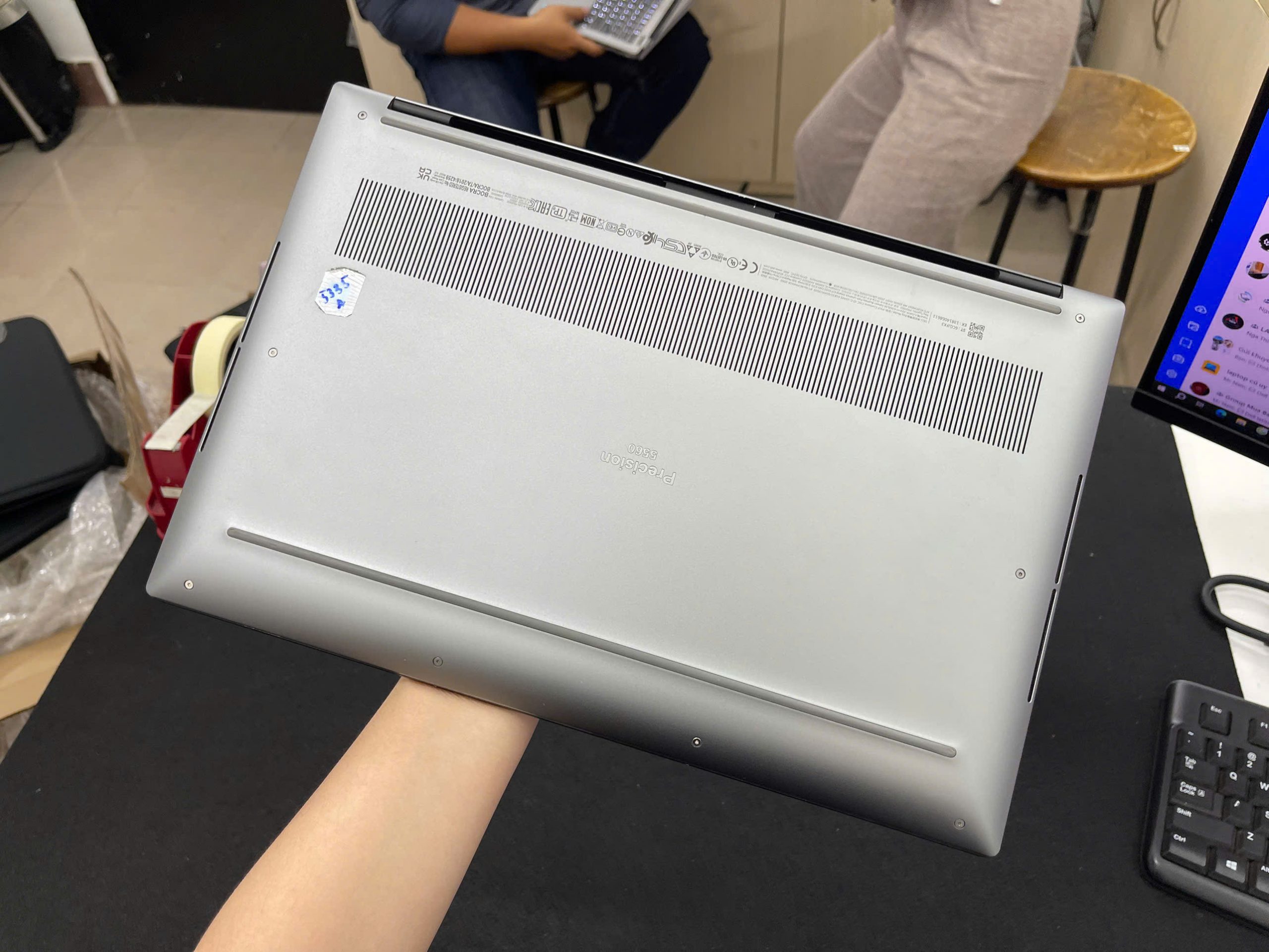 Dell Precision 5560