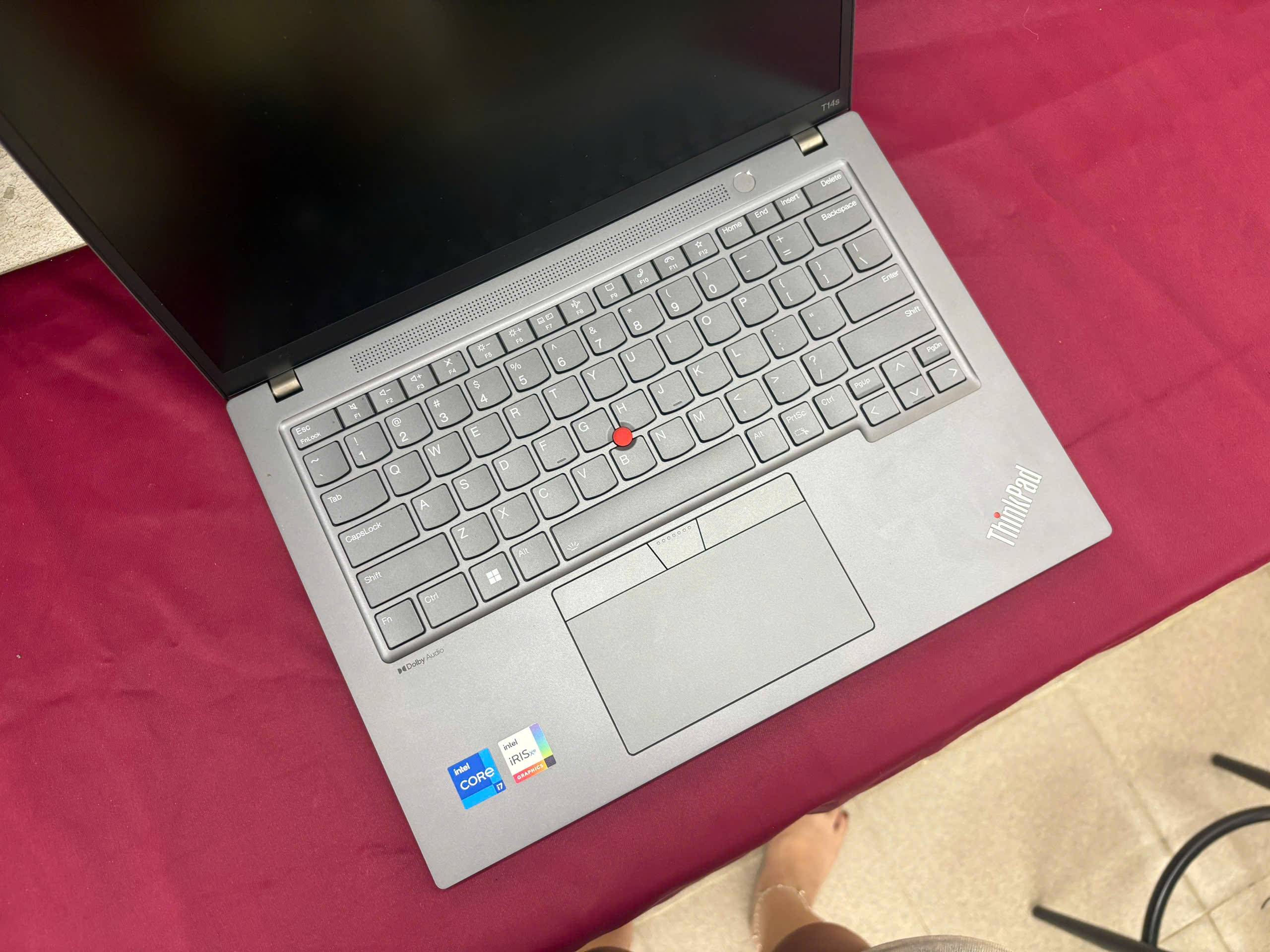 Thinkpad T14s G4 bản NHôm