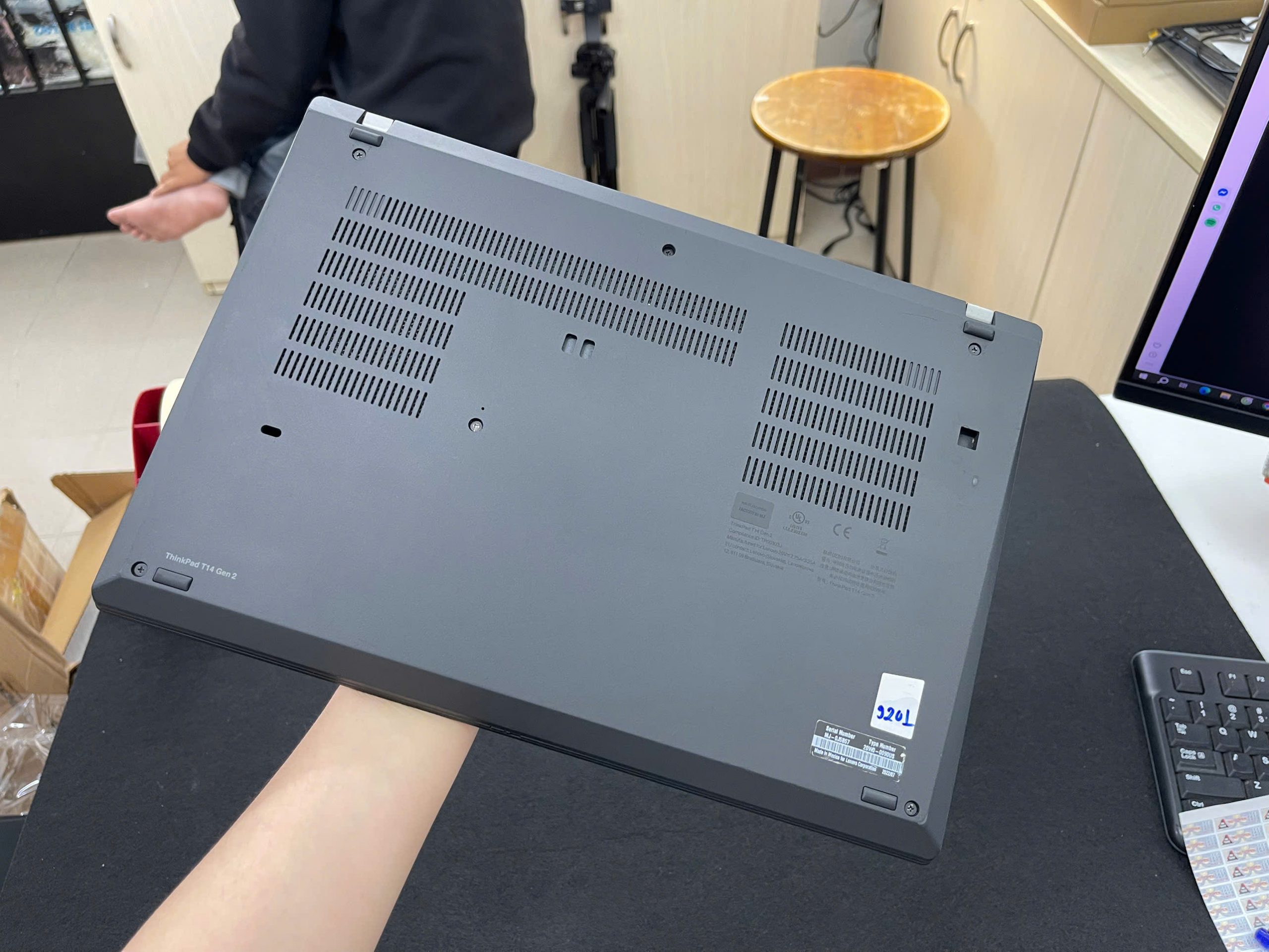 Thinkpad T14 G2