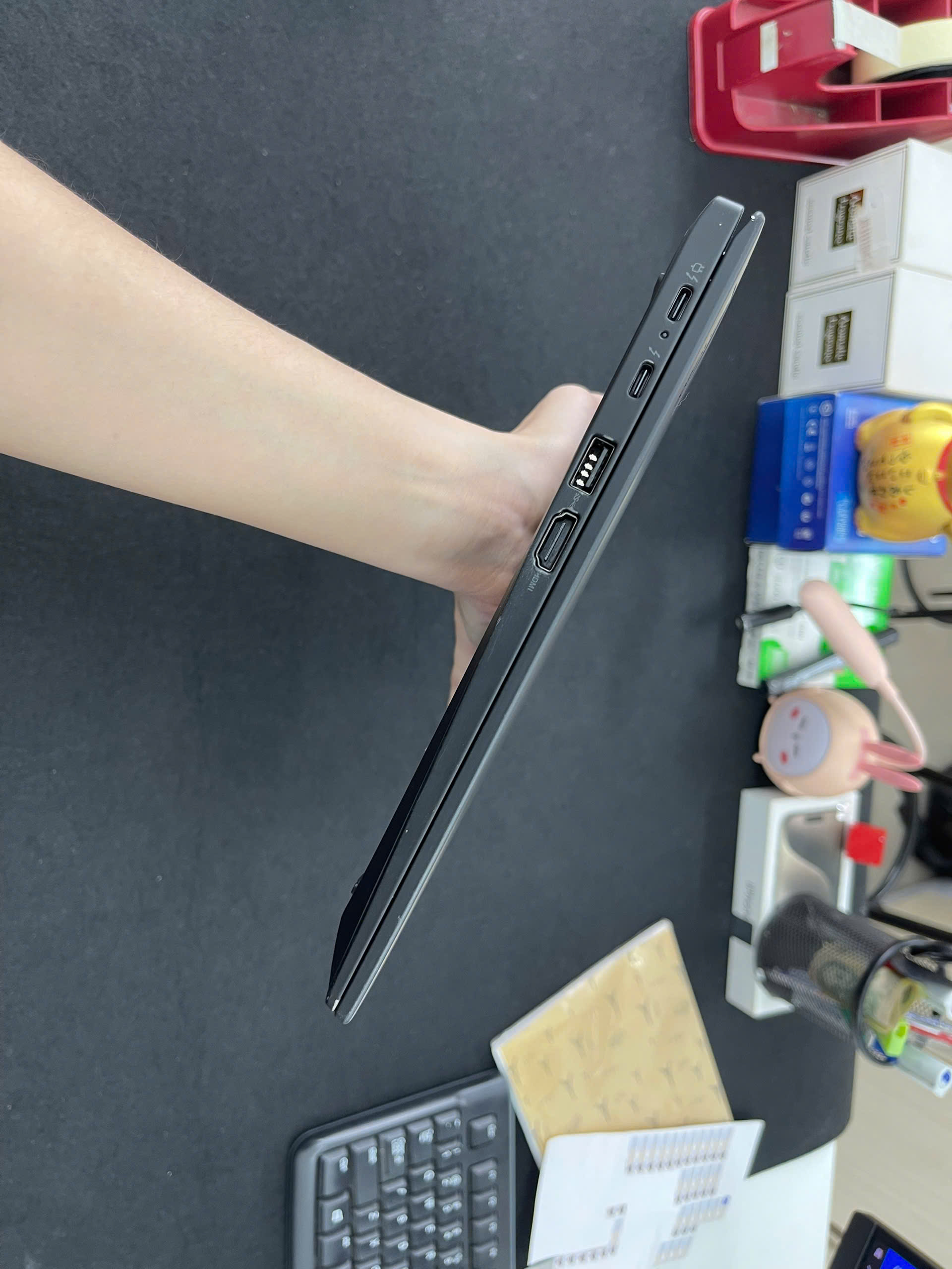 Thinkpad X1 Carbon G9