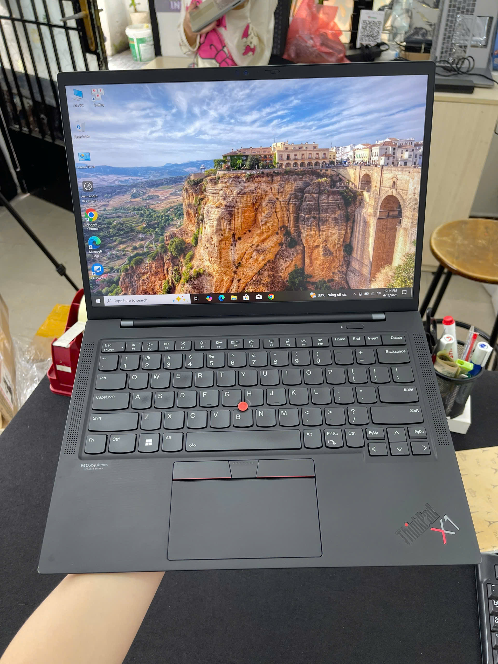 Thinkpad X1 Carbon G9