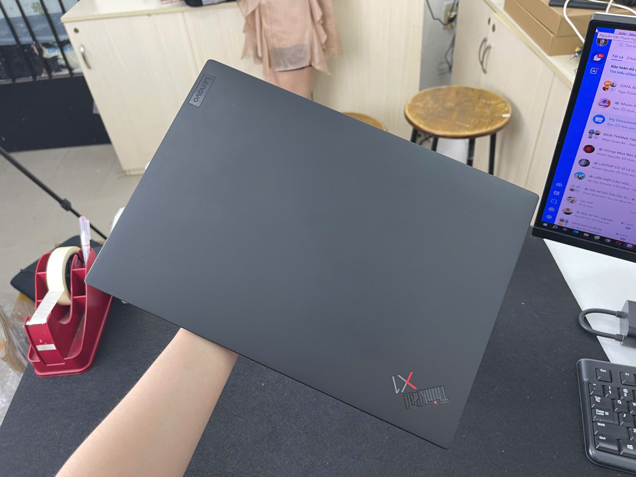 Thinkpad X1 Carbon G10