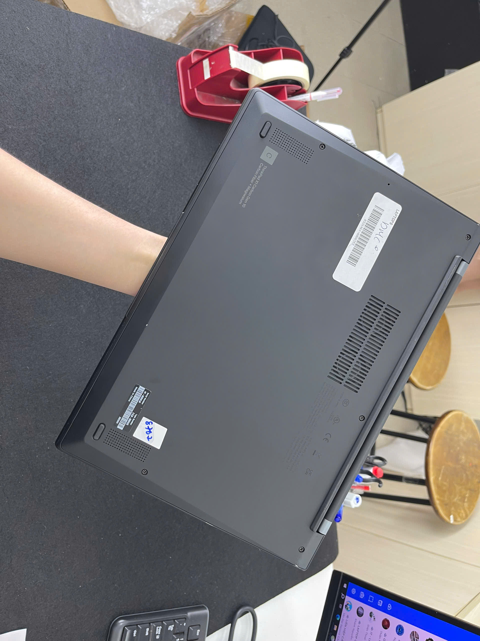 Thinkpad X1 Carbon G10