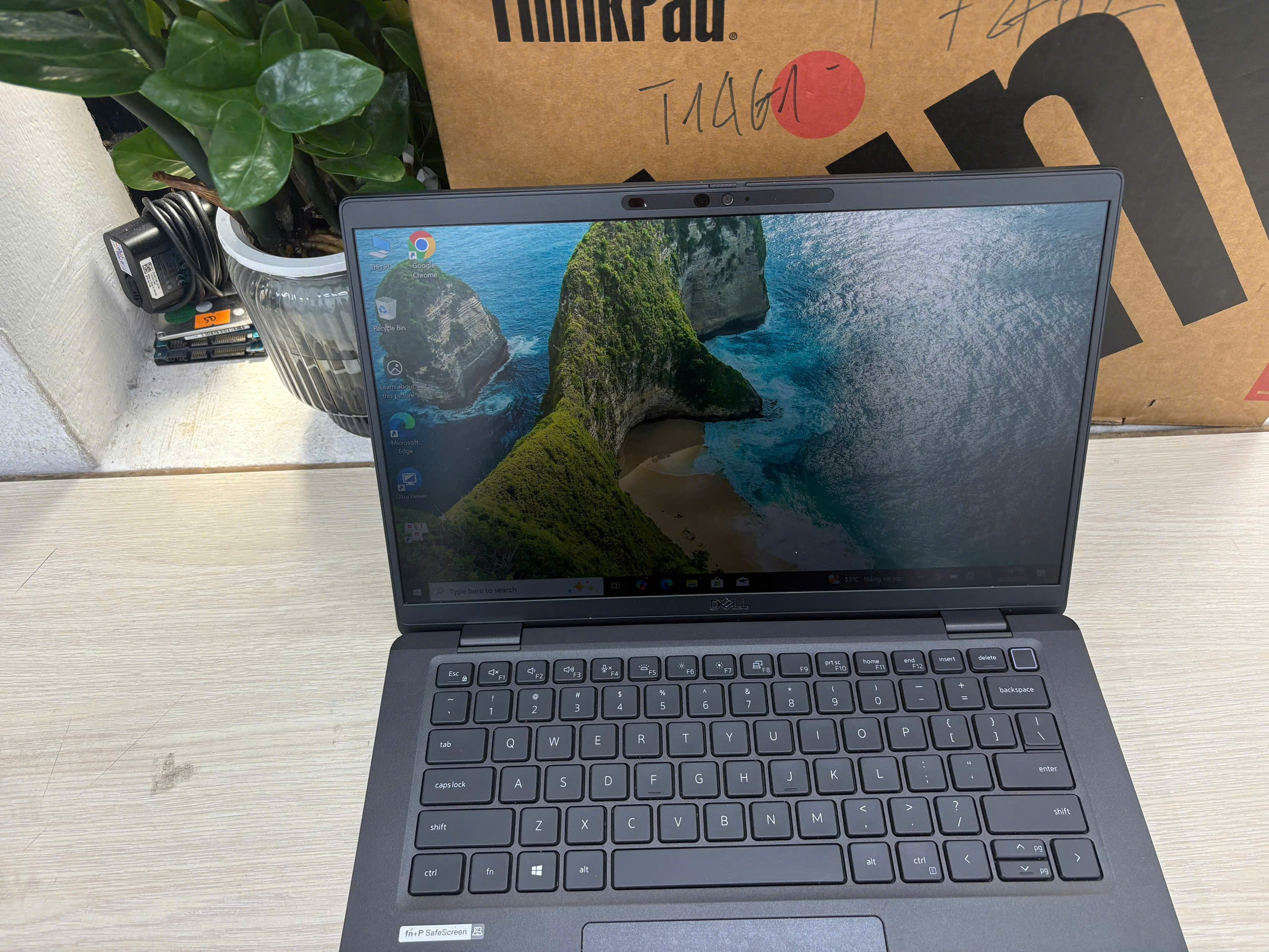 Dell Latitude 7420 có LTE