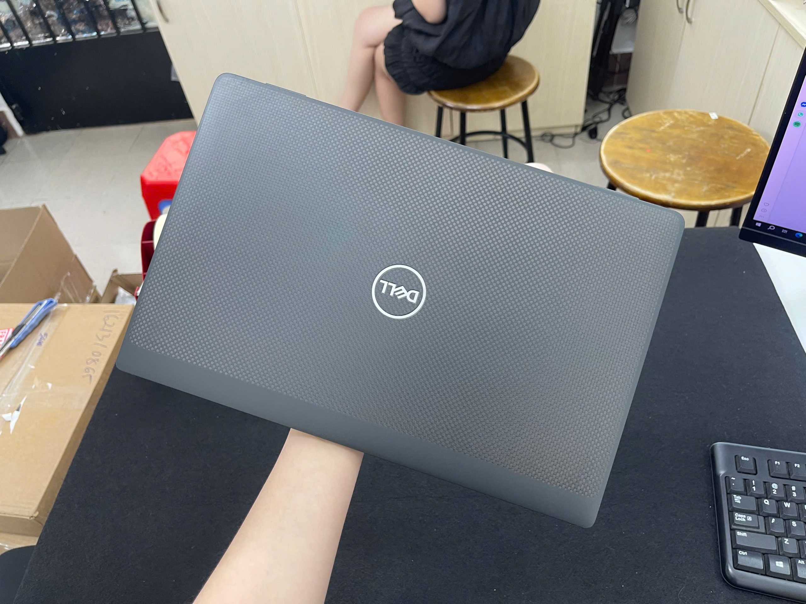Dell Latitude 7420