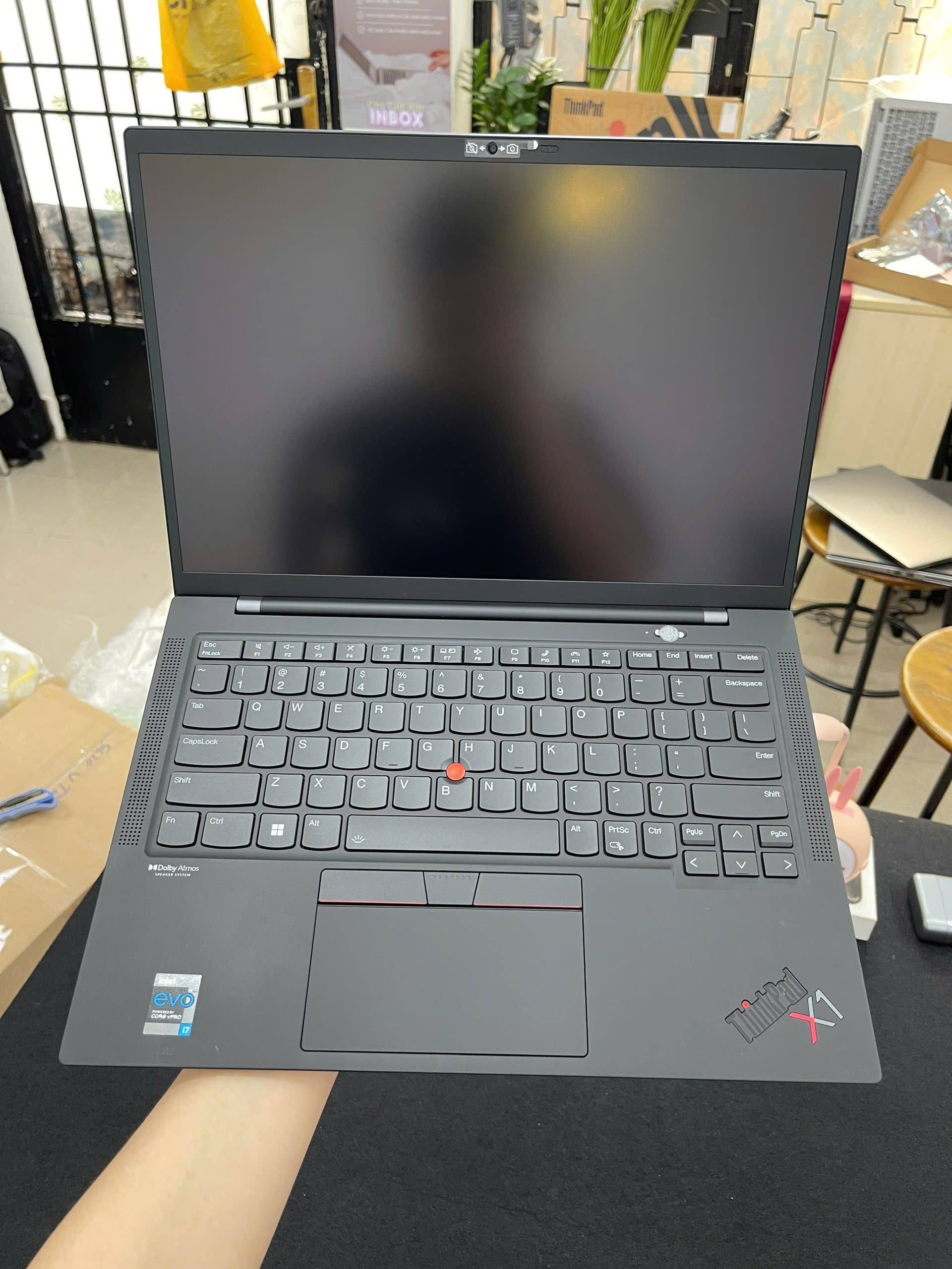 Thinkpad X1 Carbon G9