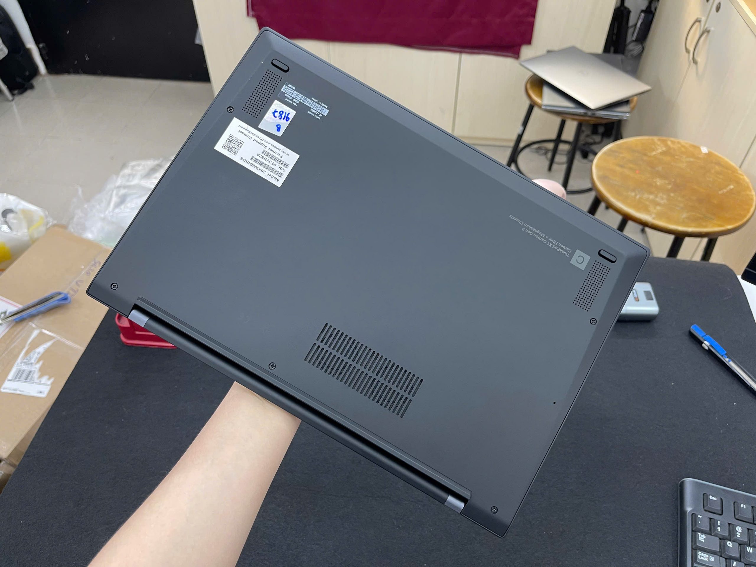 Thinkpad X1 Carbon G9