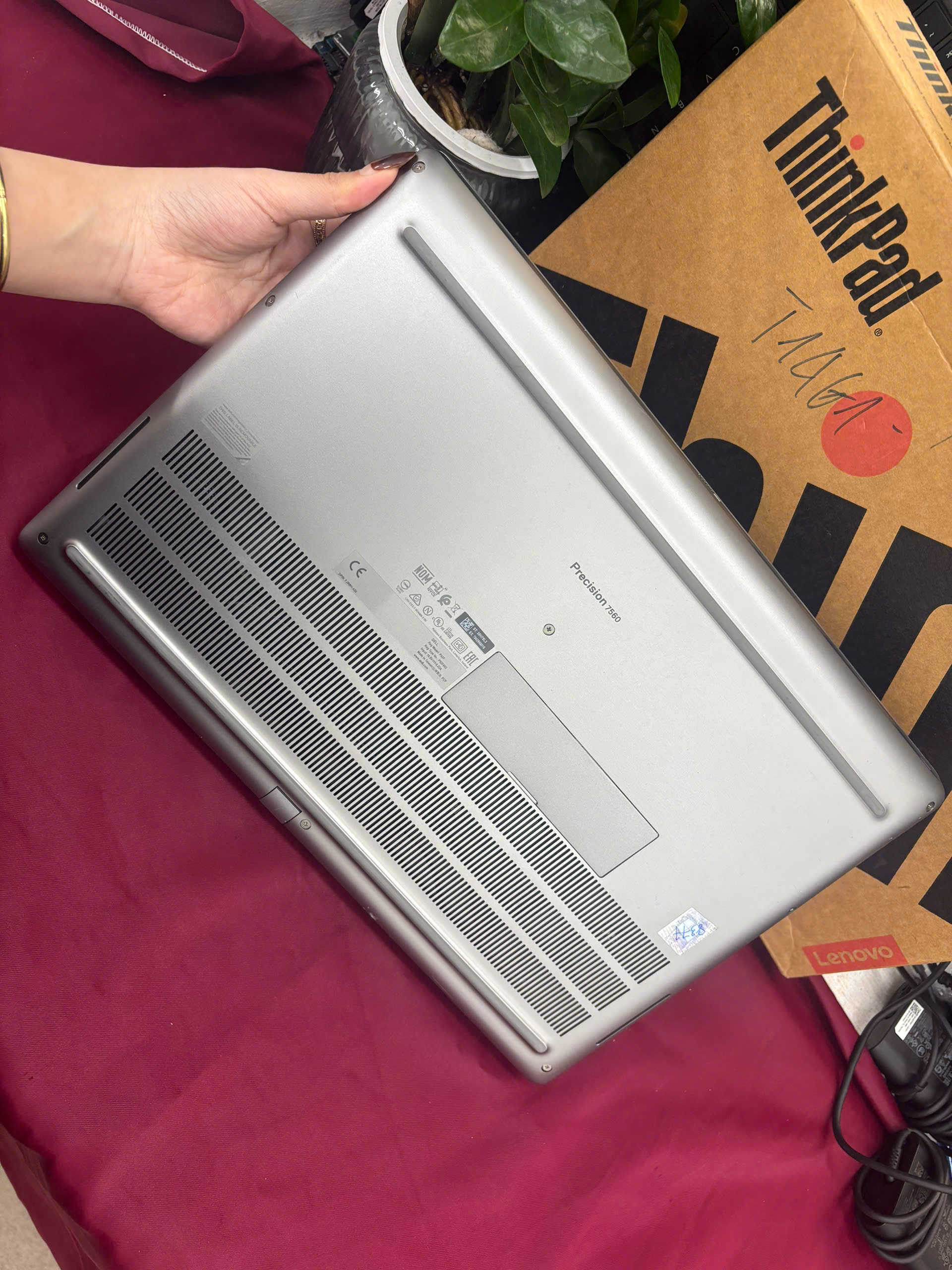 Dell Precision 7560