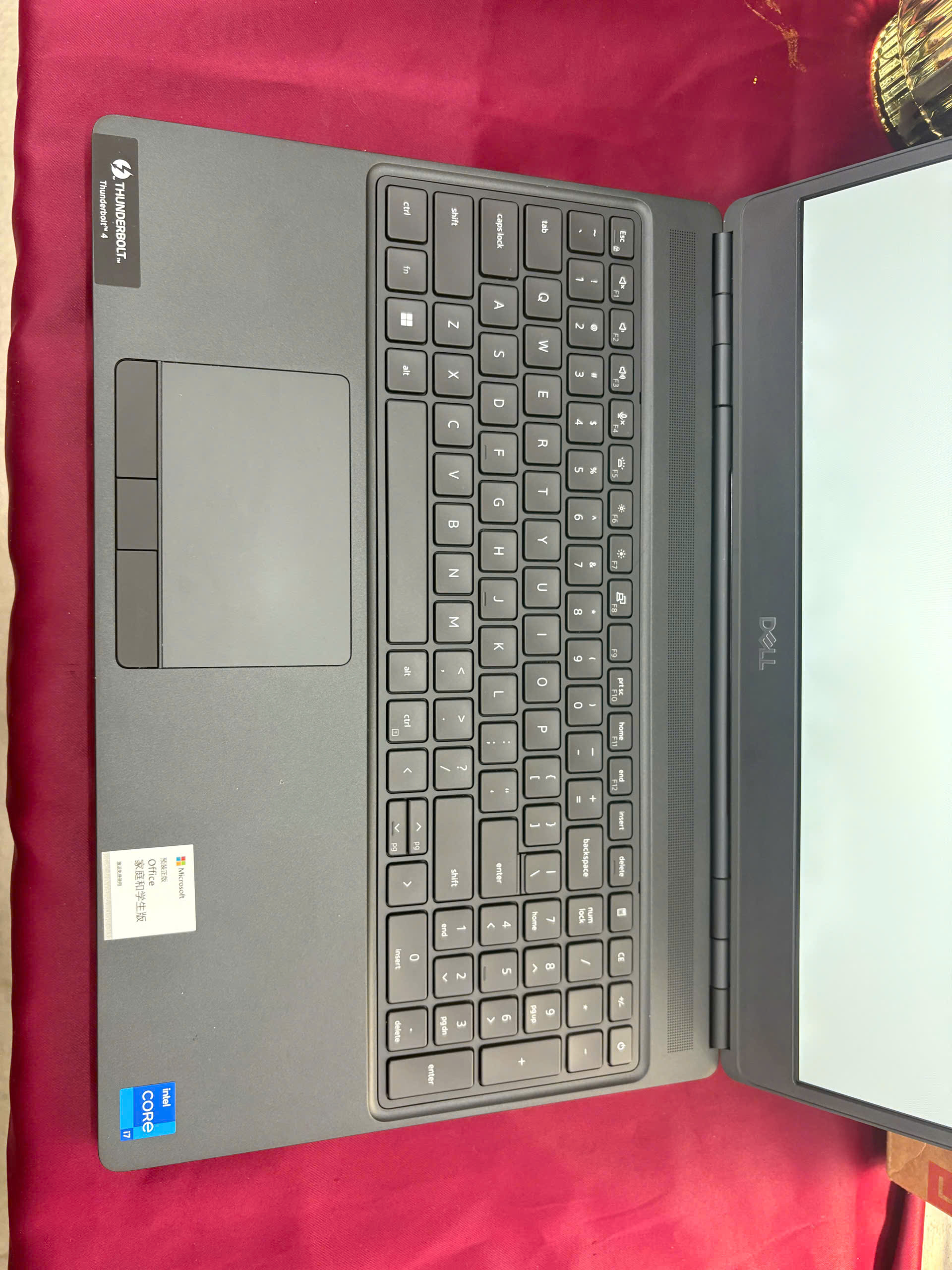 Dell Precision 7560