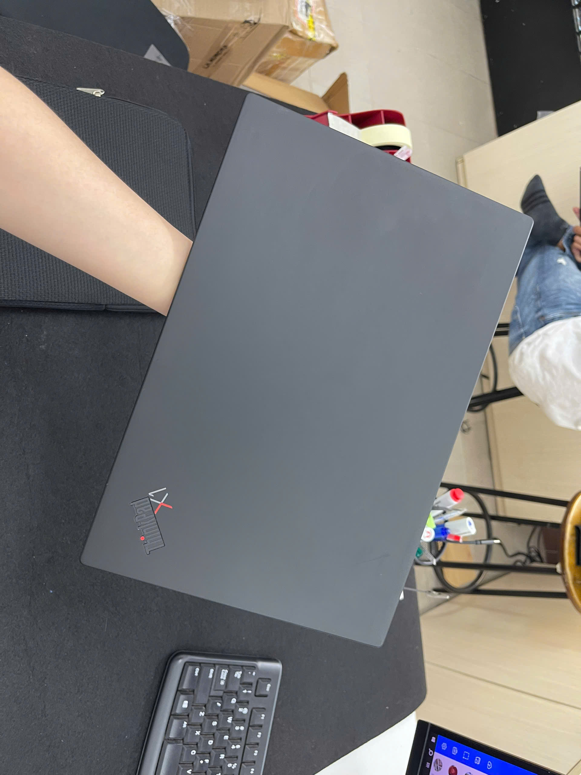 Thinkpad X1 Carbon G8