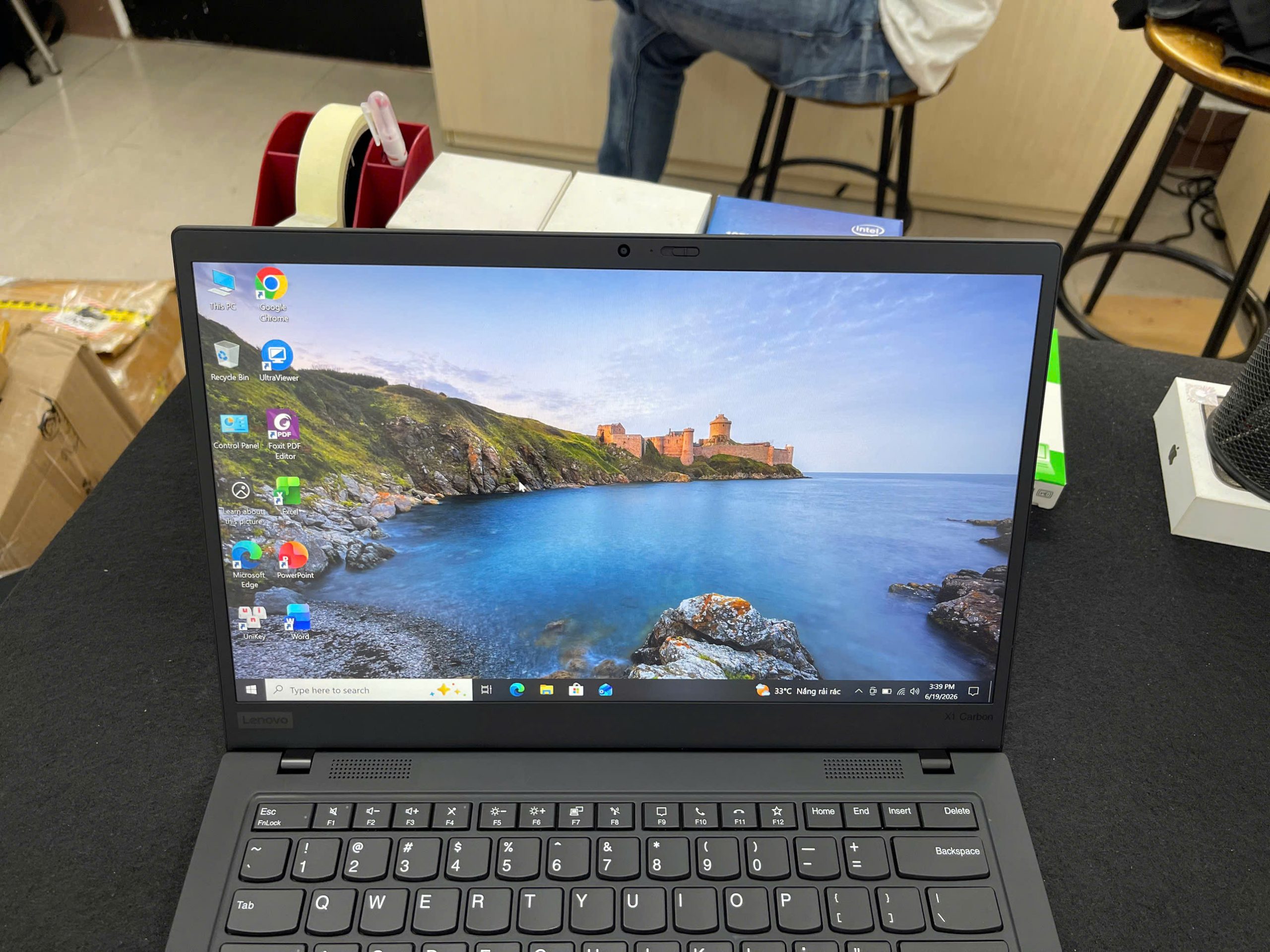 Thinkpad X1 Carbon G8