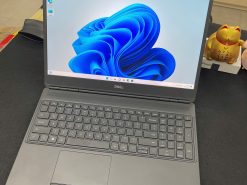 Dell Precision 7560