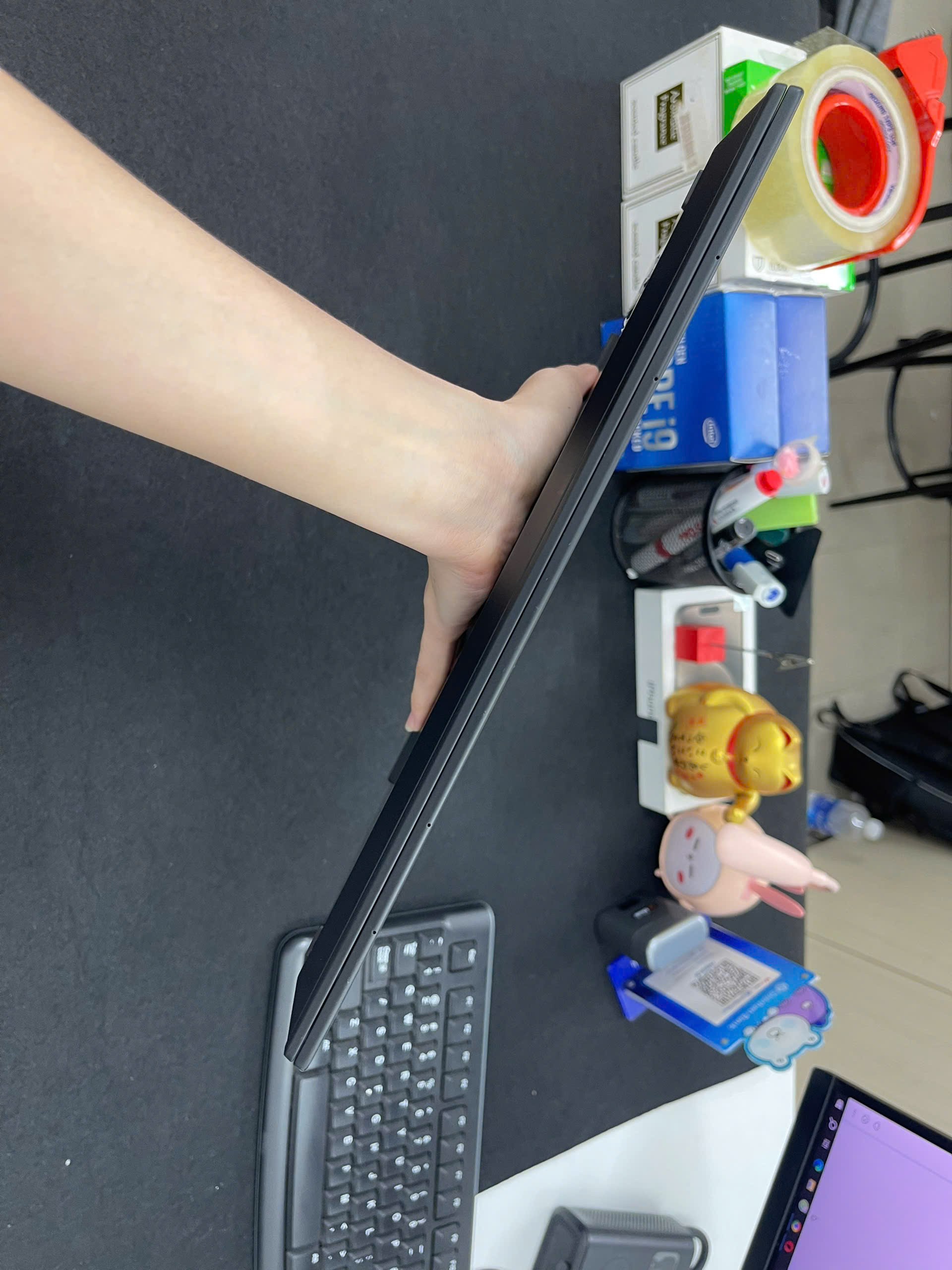 Thinkpad X1 Carbon G9