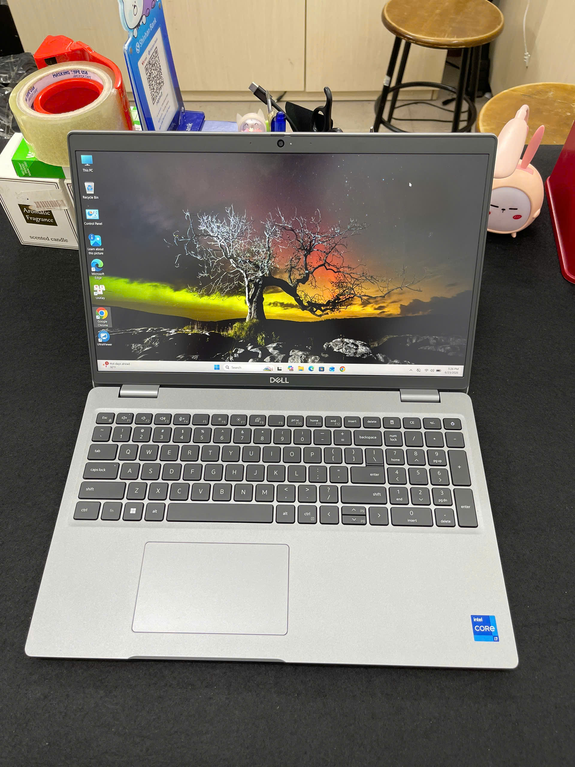 Dell Precision 3570