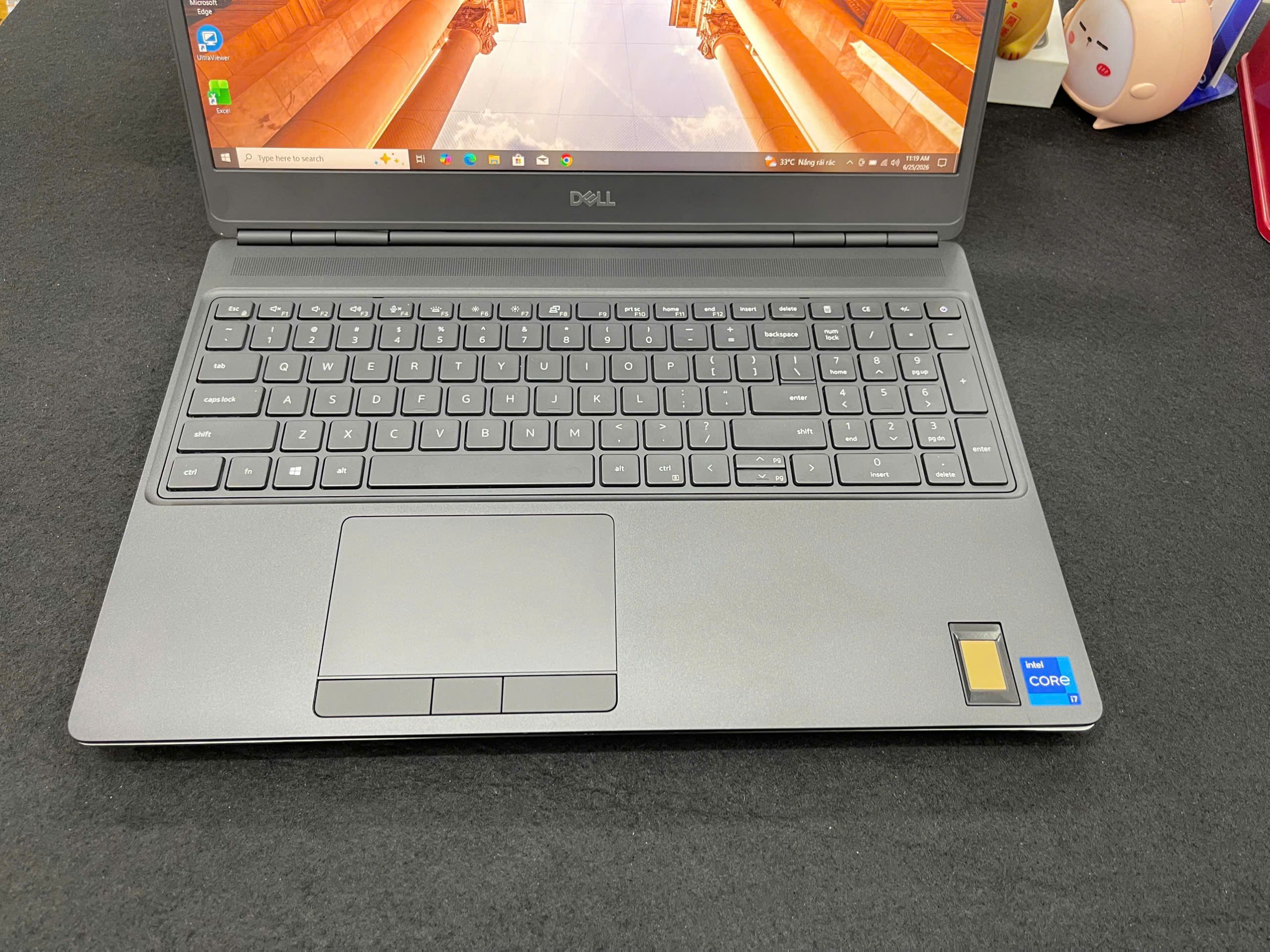 Dell Precision 7560