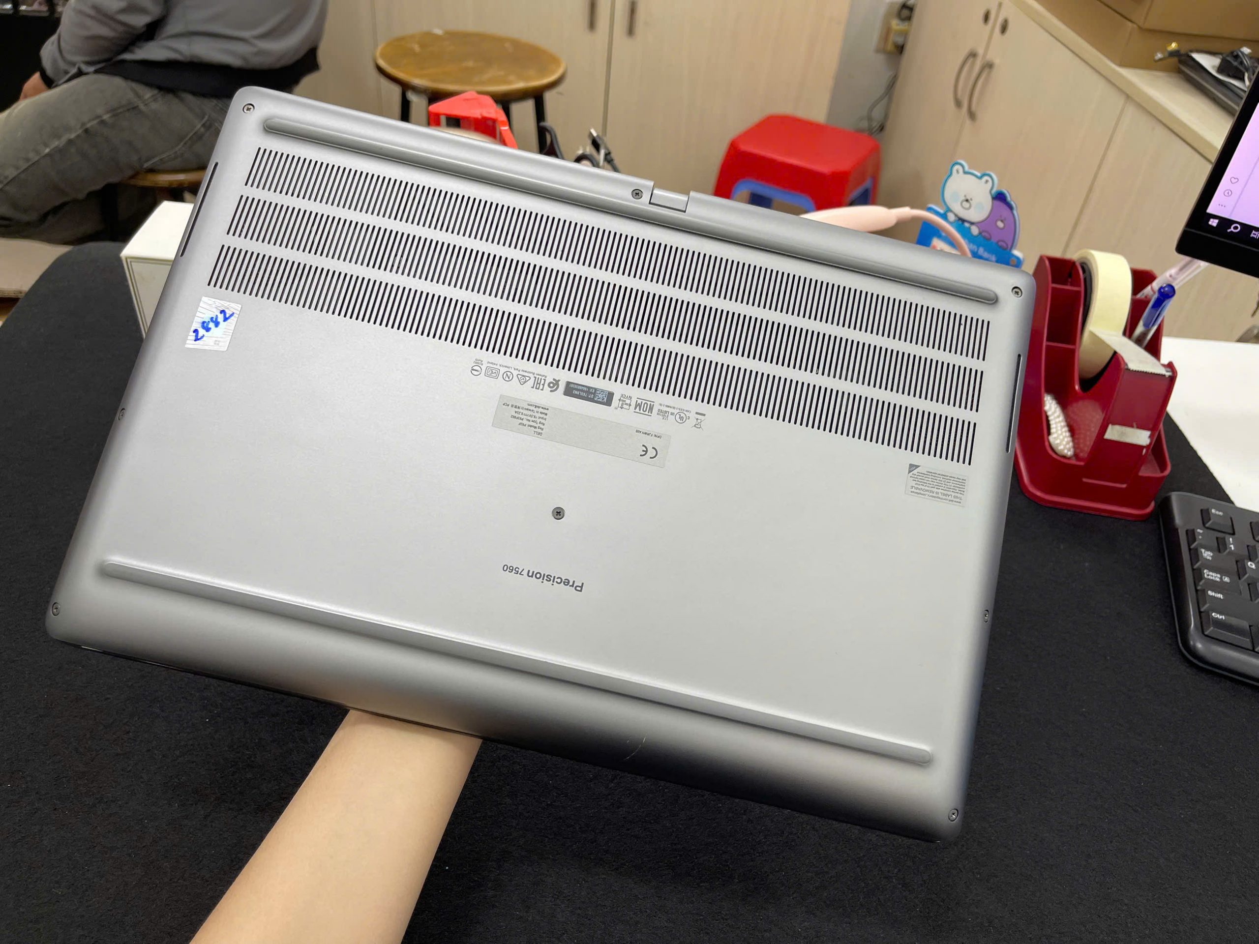 Dell Precision 7560