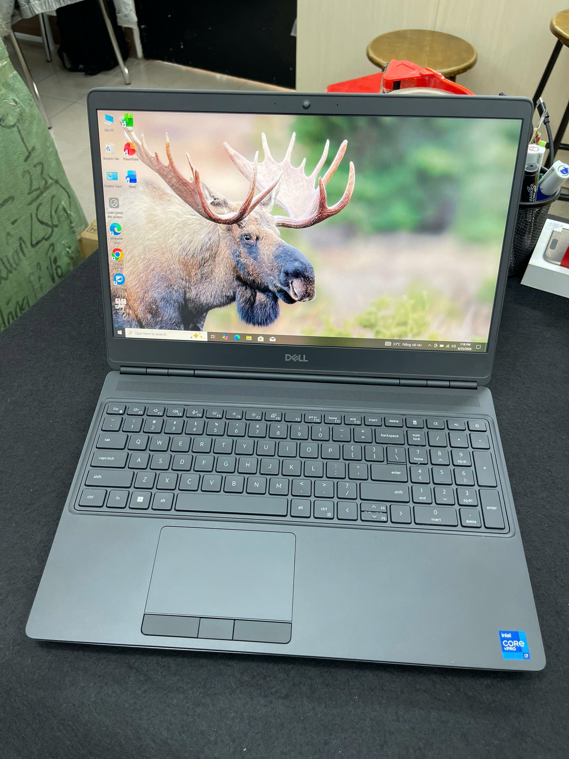 Dell Precision 7560