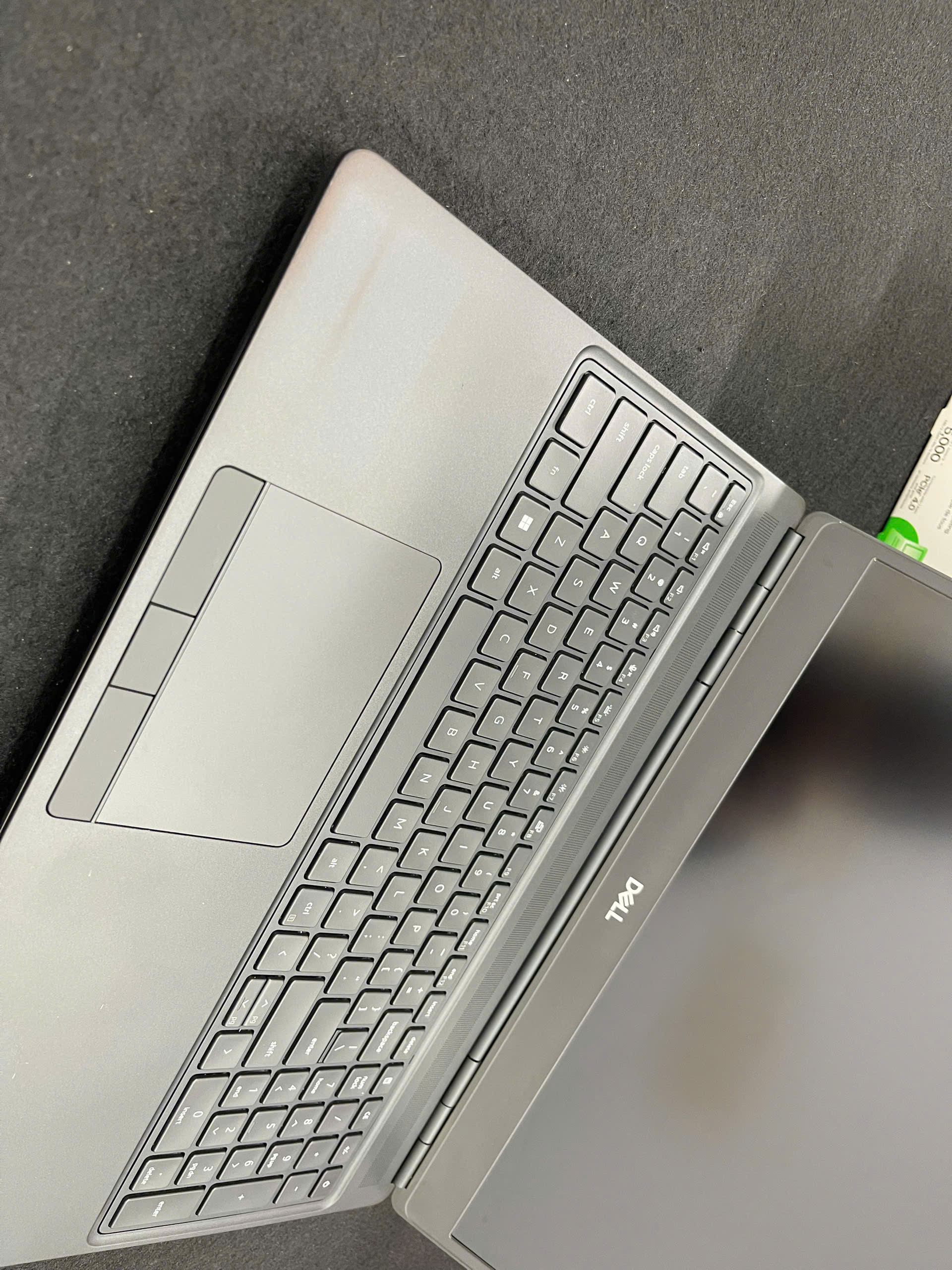 Dell Precision 7560