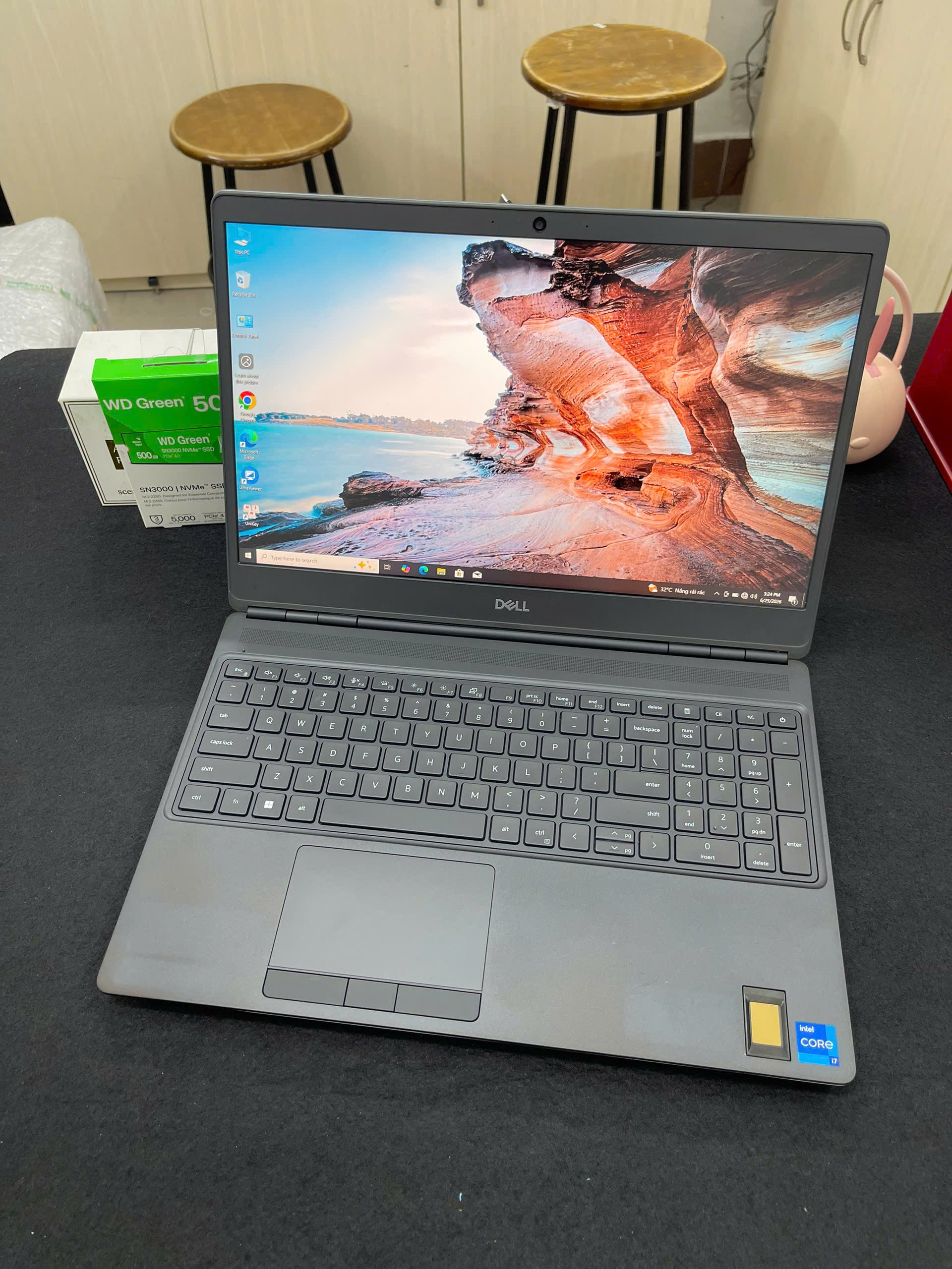 Dell Precision 7560