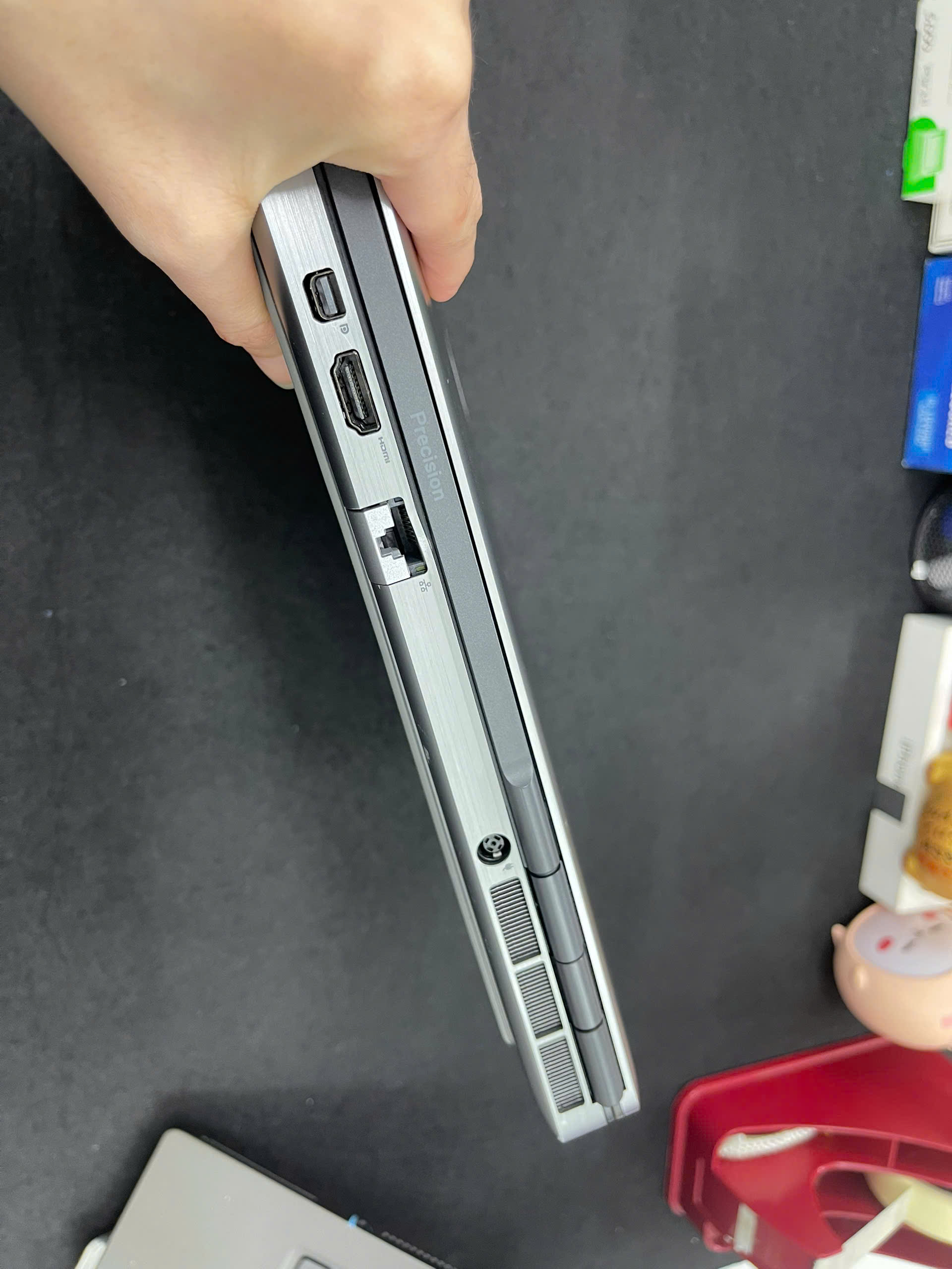 Dell Precision 7560