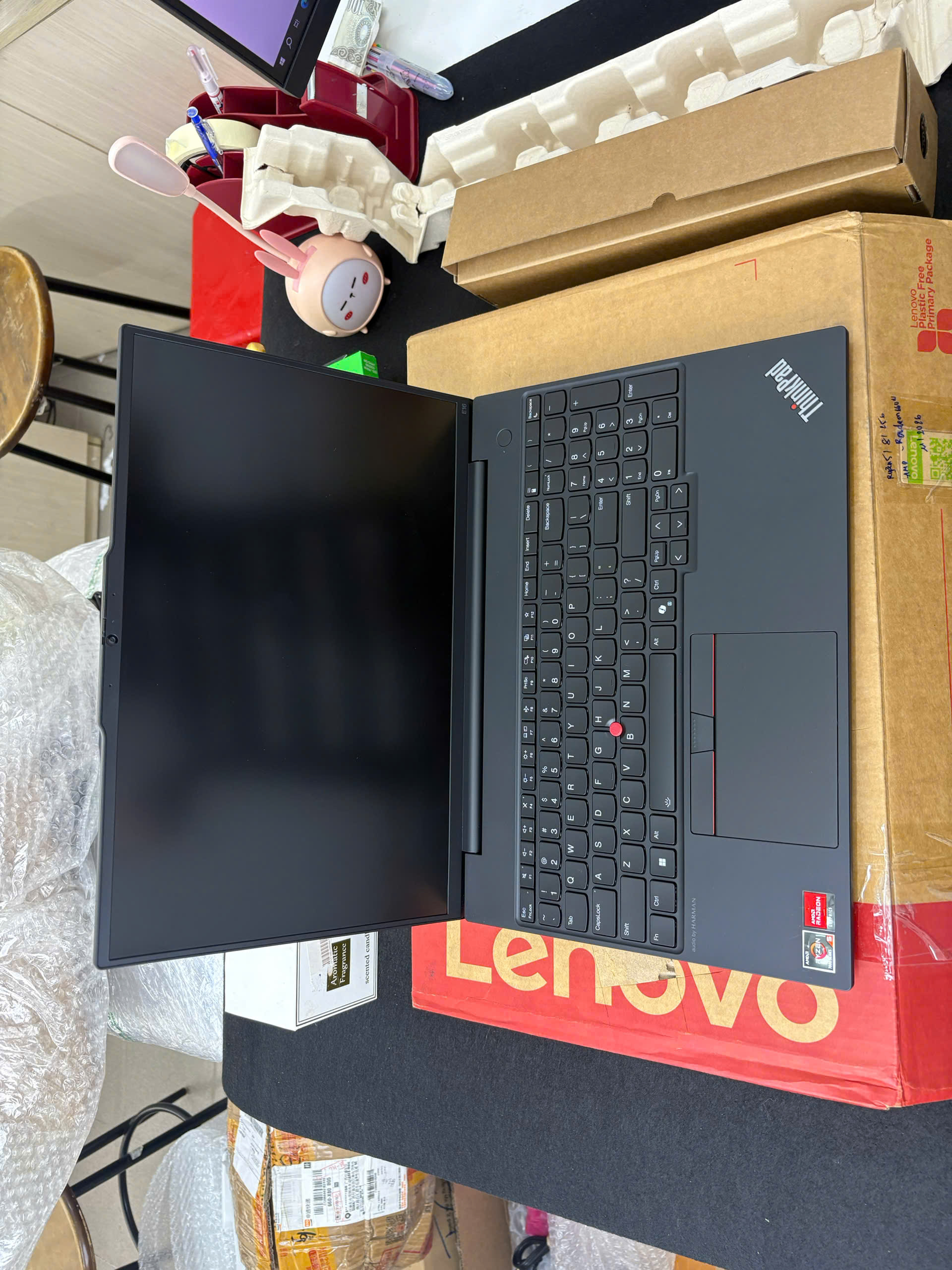 Thinkpad E16 G2