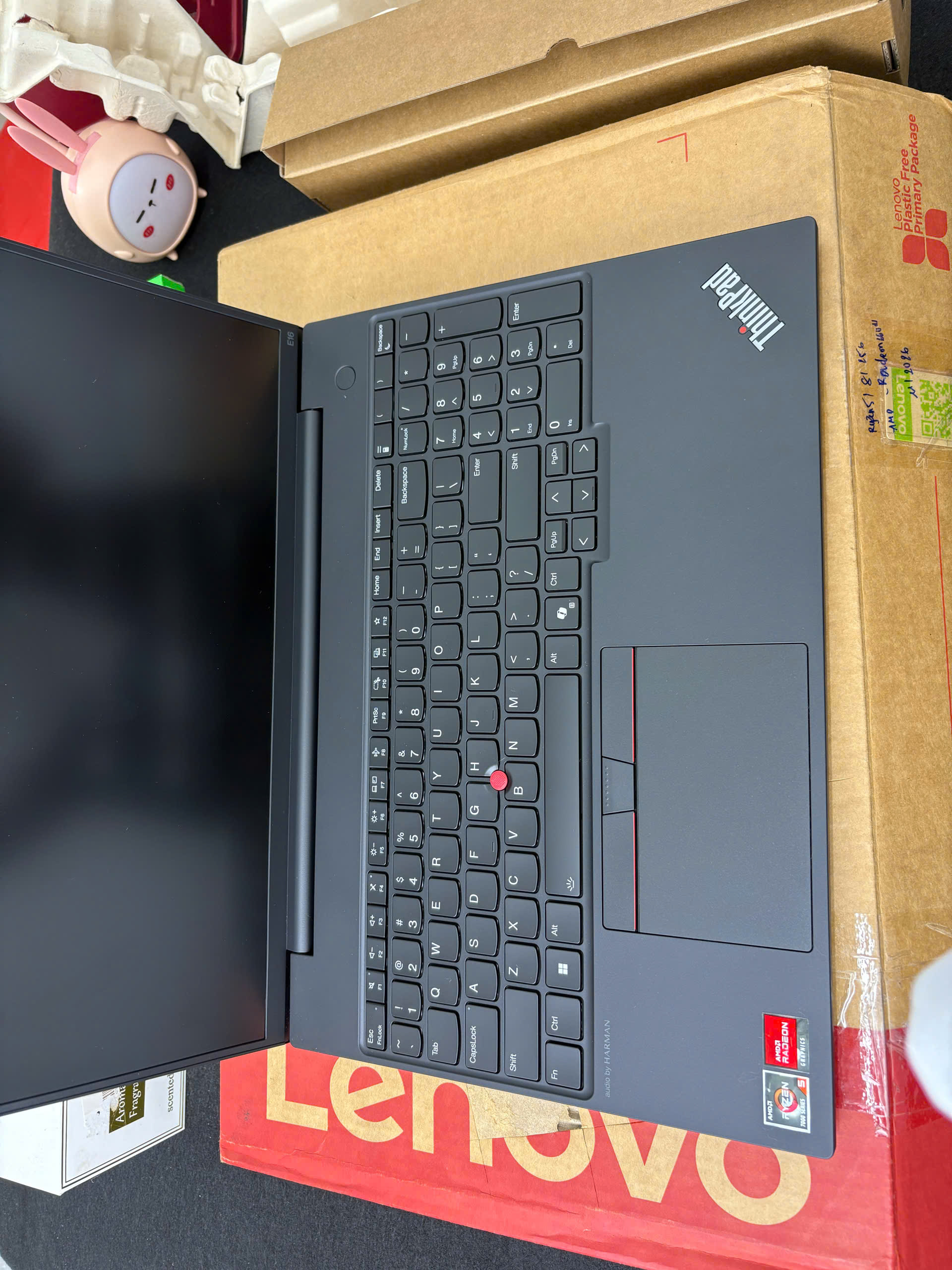 Thinkpad E16 G2
