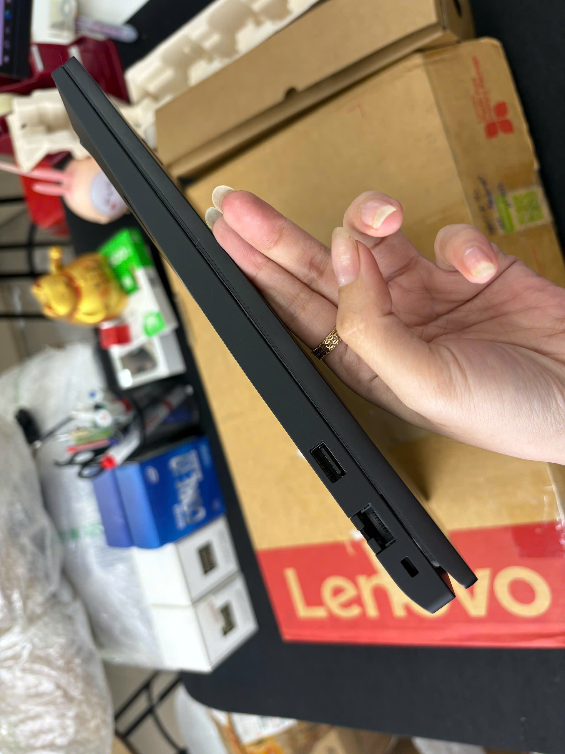 Thinkpad E16 G2