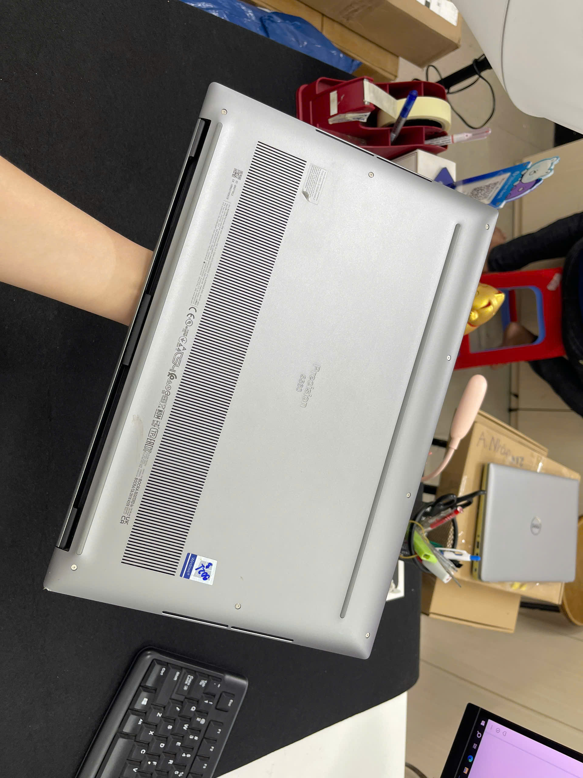 Dell Precision 5560