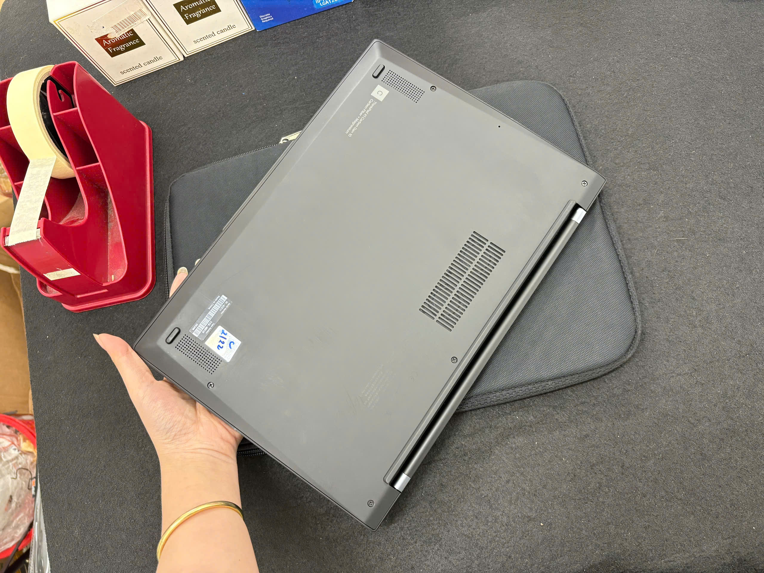 Thinkpad X1 Carbon G10