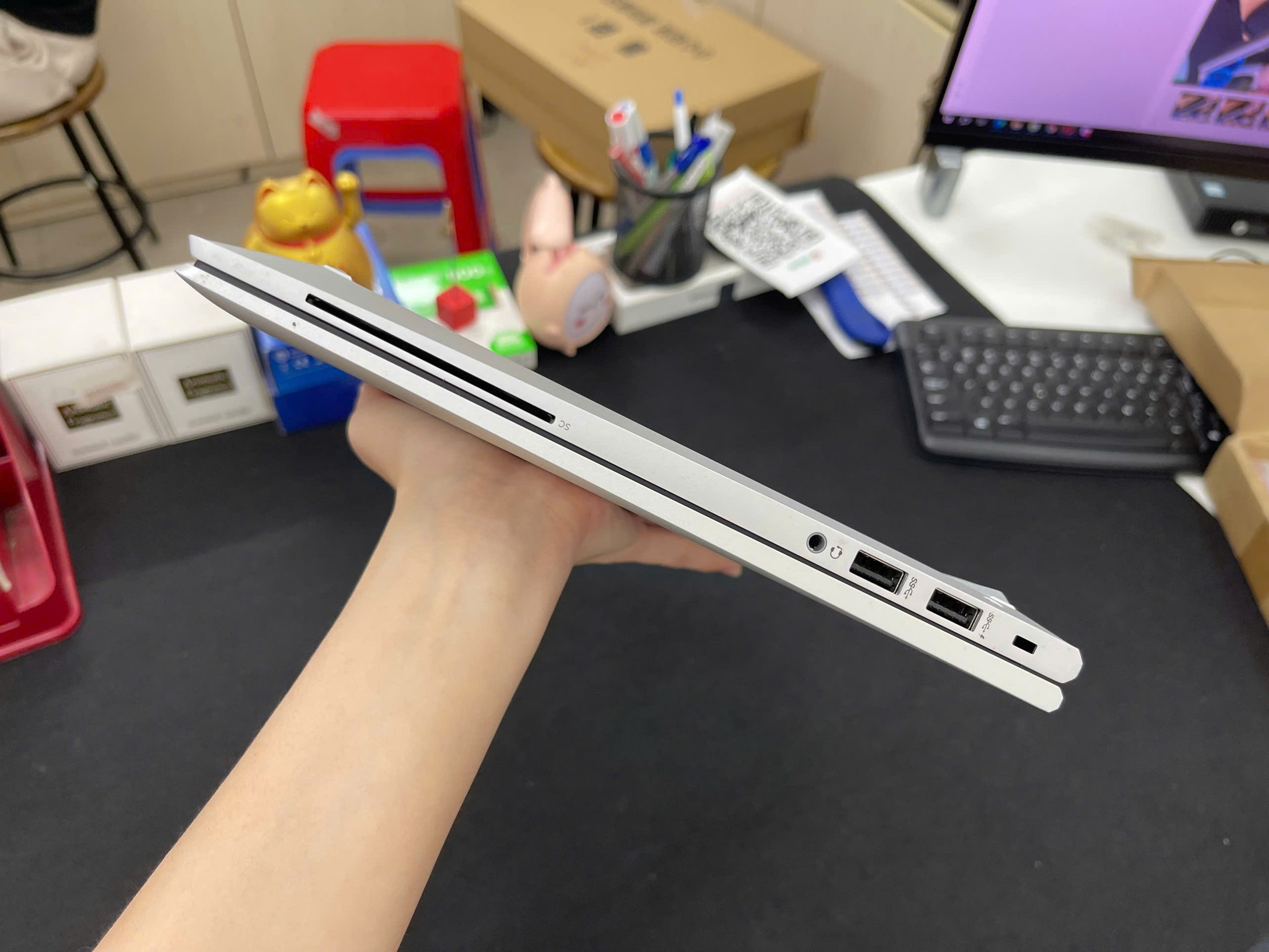 HP Elitebook 845 G8