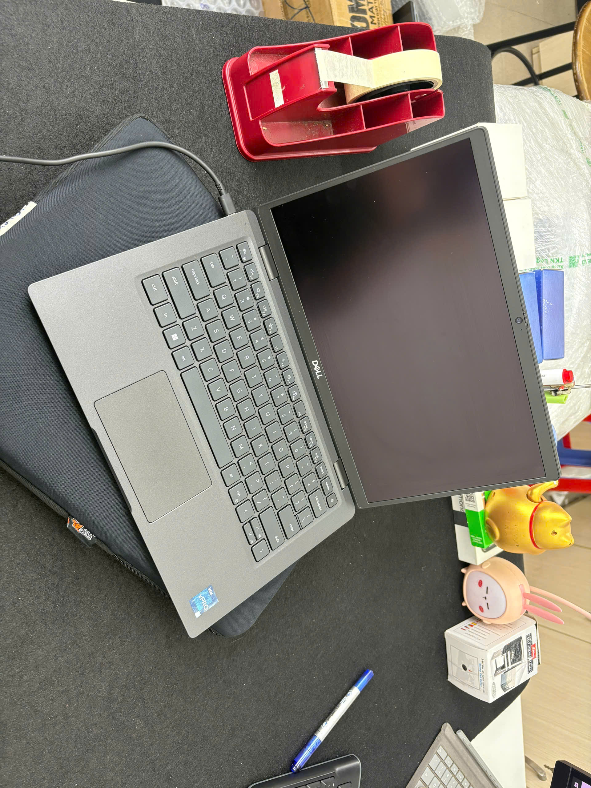 Dell Latitude 7330