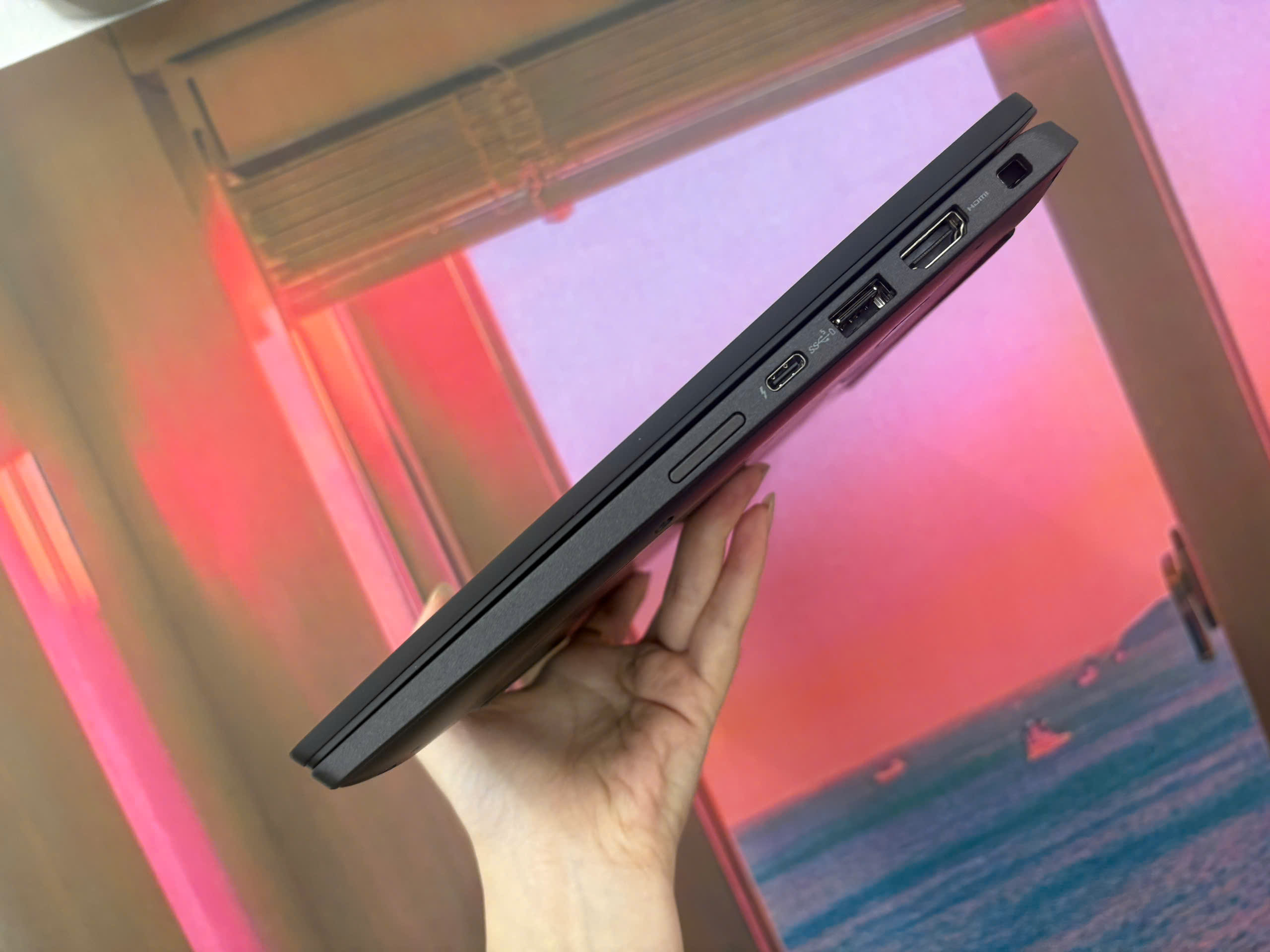 Dell Latitude 7330
