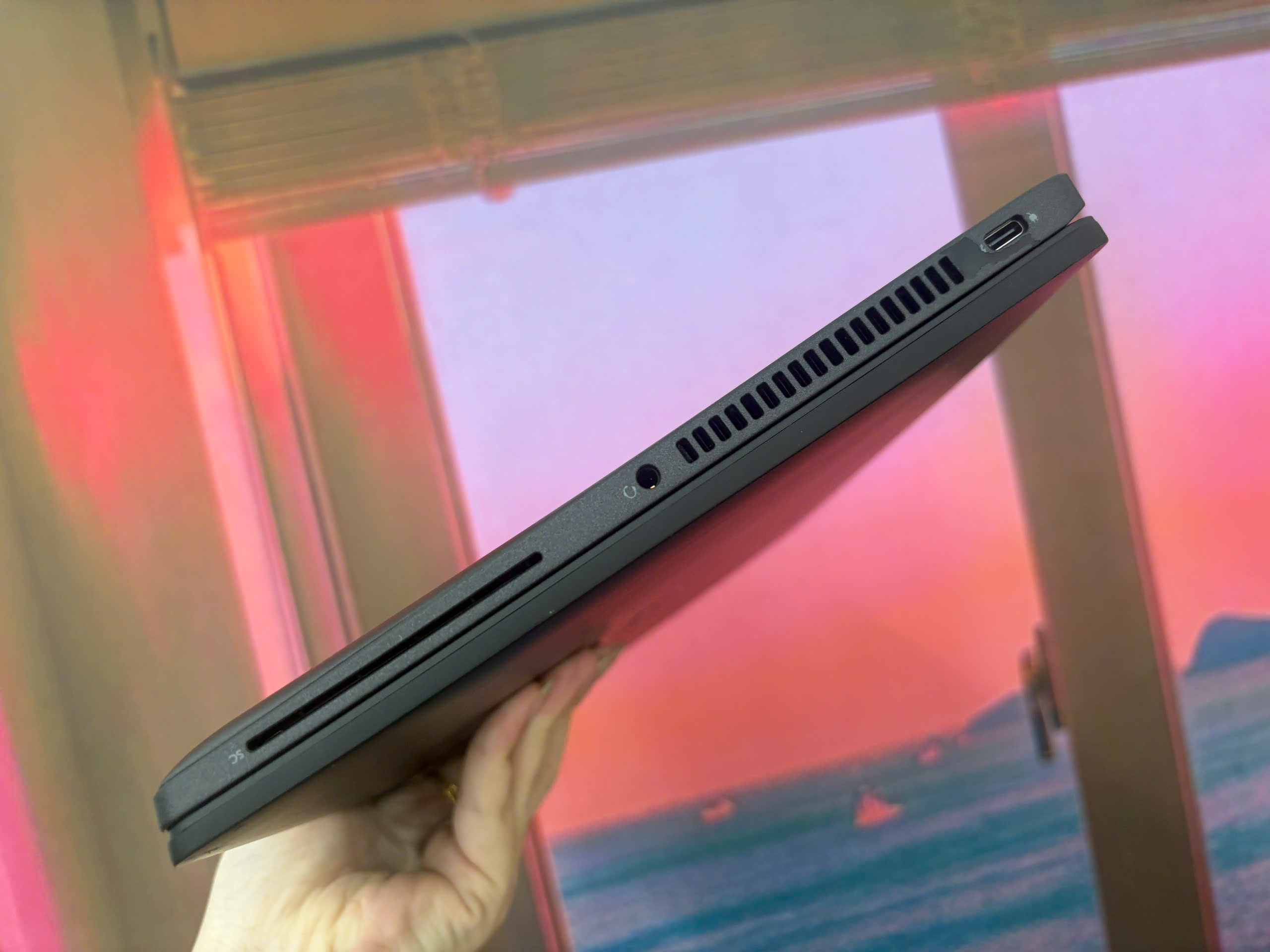 Dell Latitude 7330