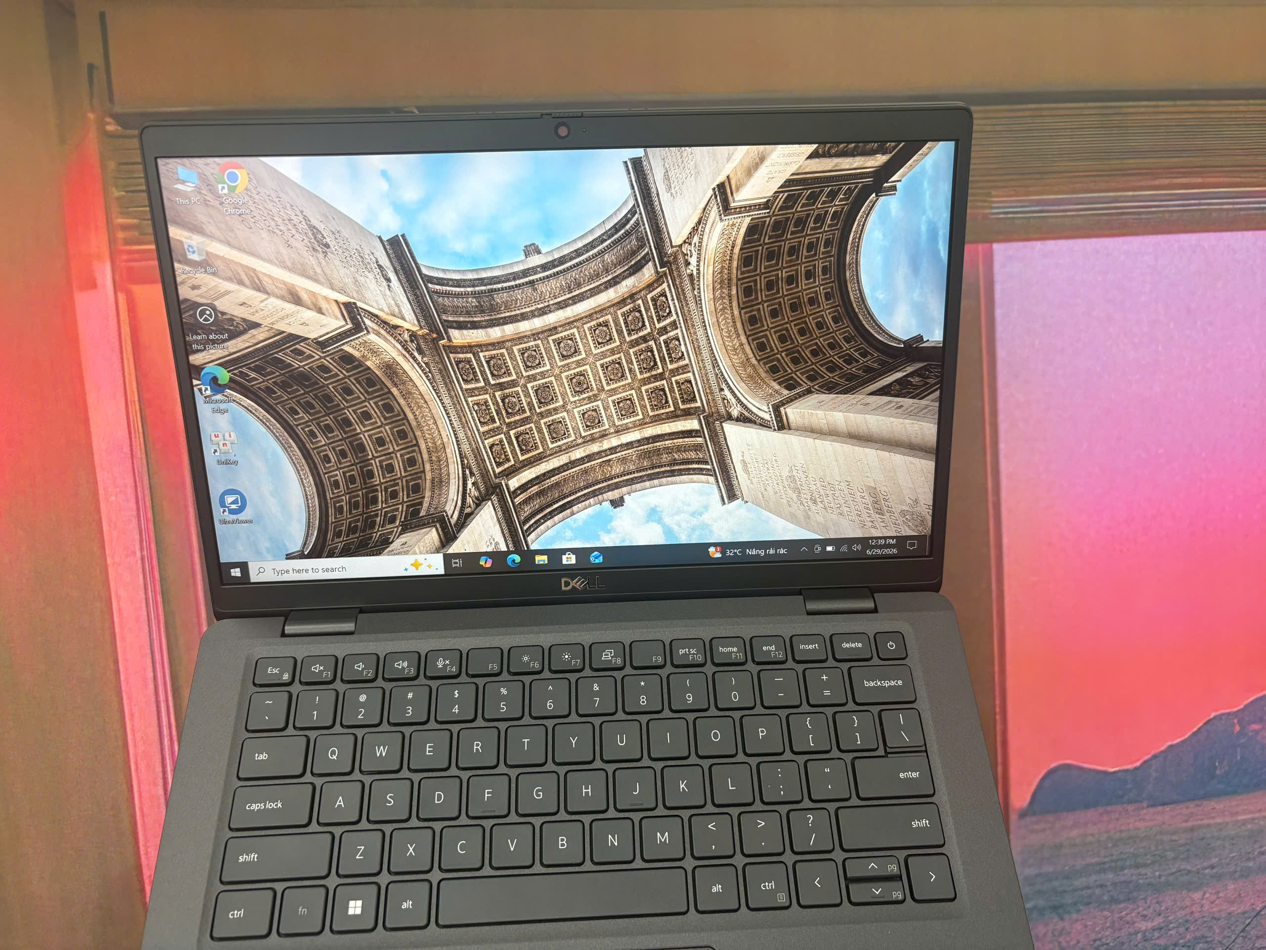 Dell Latitude 7330