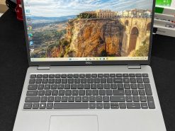 Dell Precision 3581
