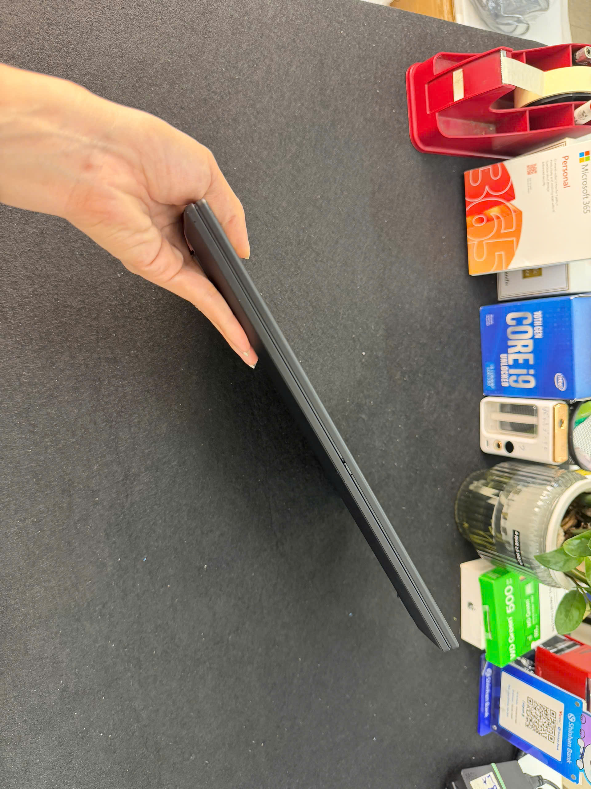 Thinkpad T14s G4 - Ảnh 10