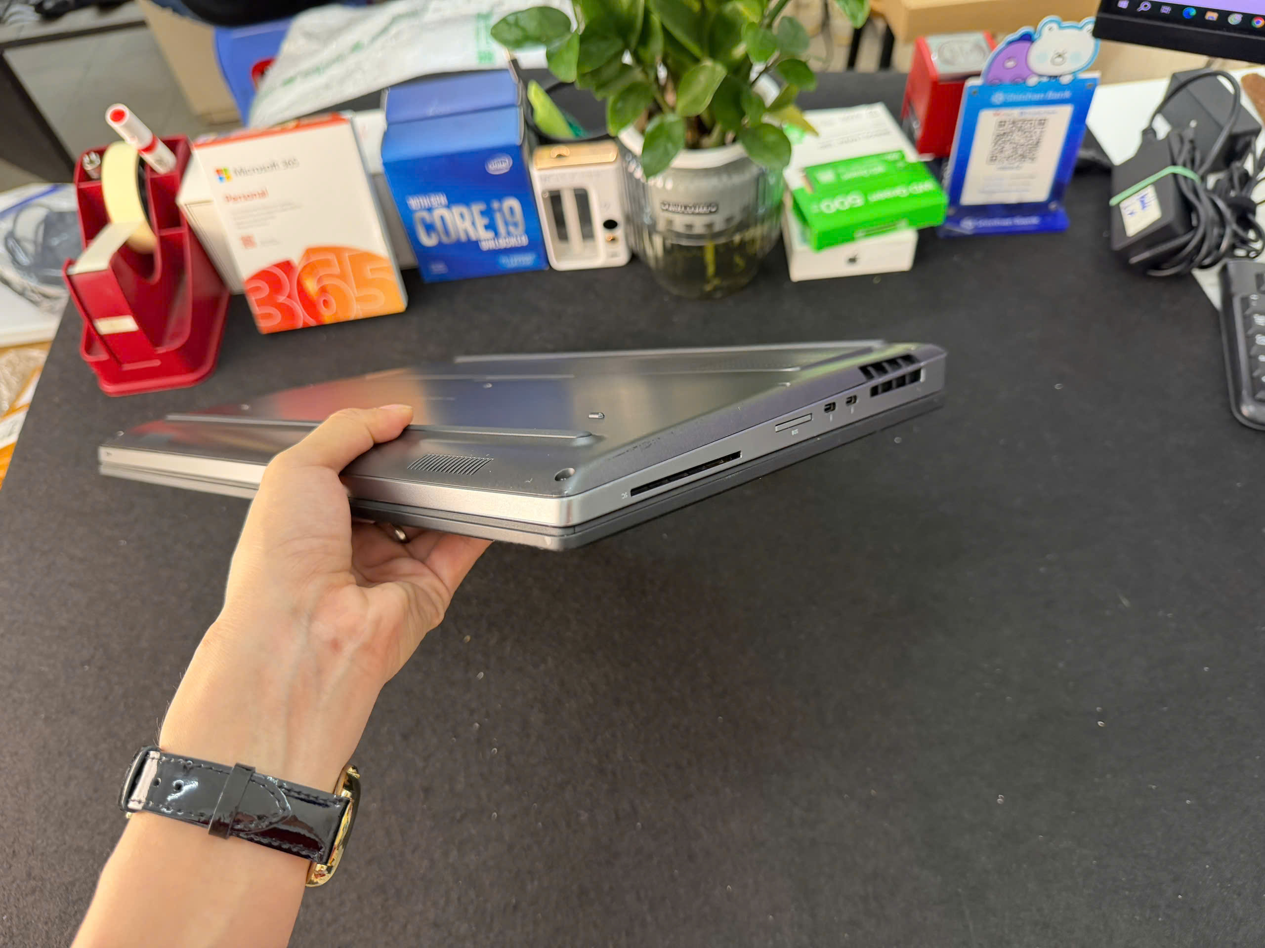 Dell Precision 7530 - Ảnh 17