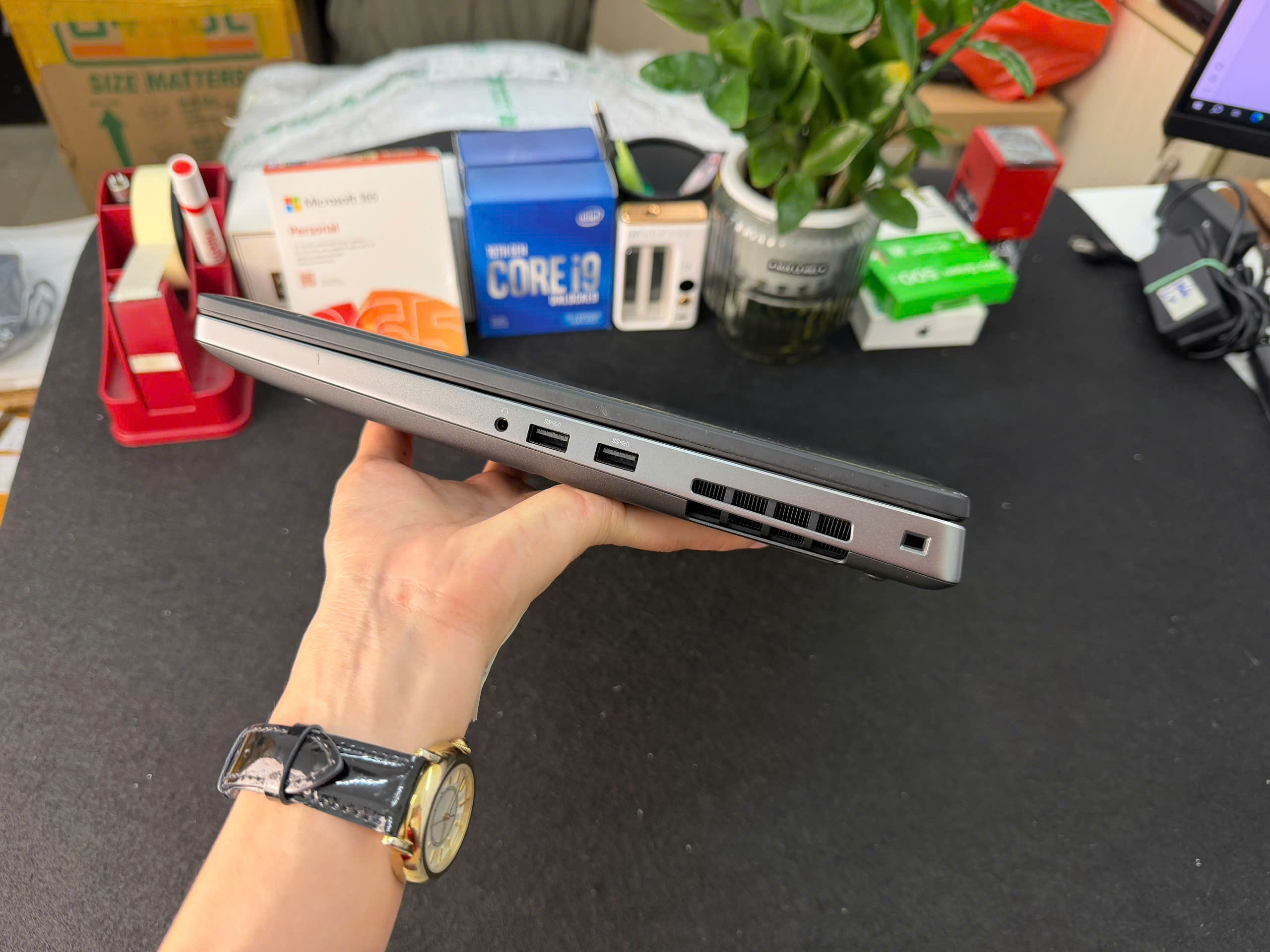 Dell Precision 7530 - Ảnh 8