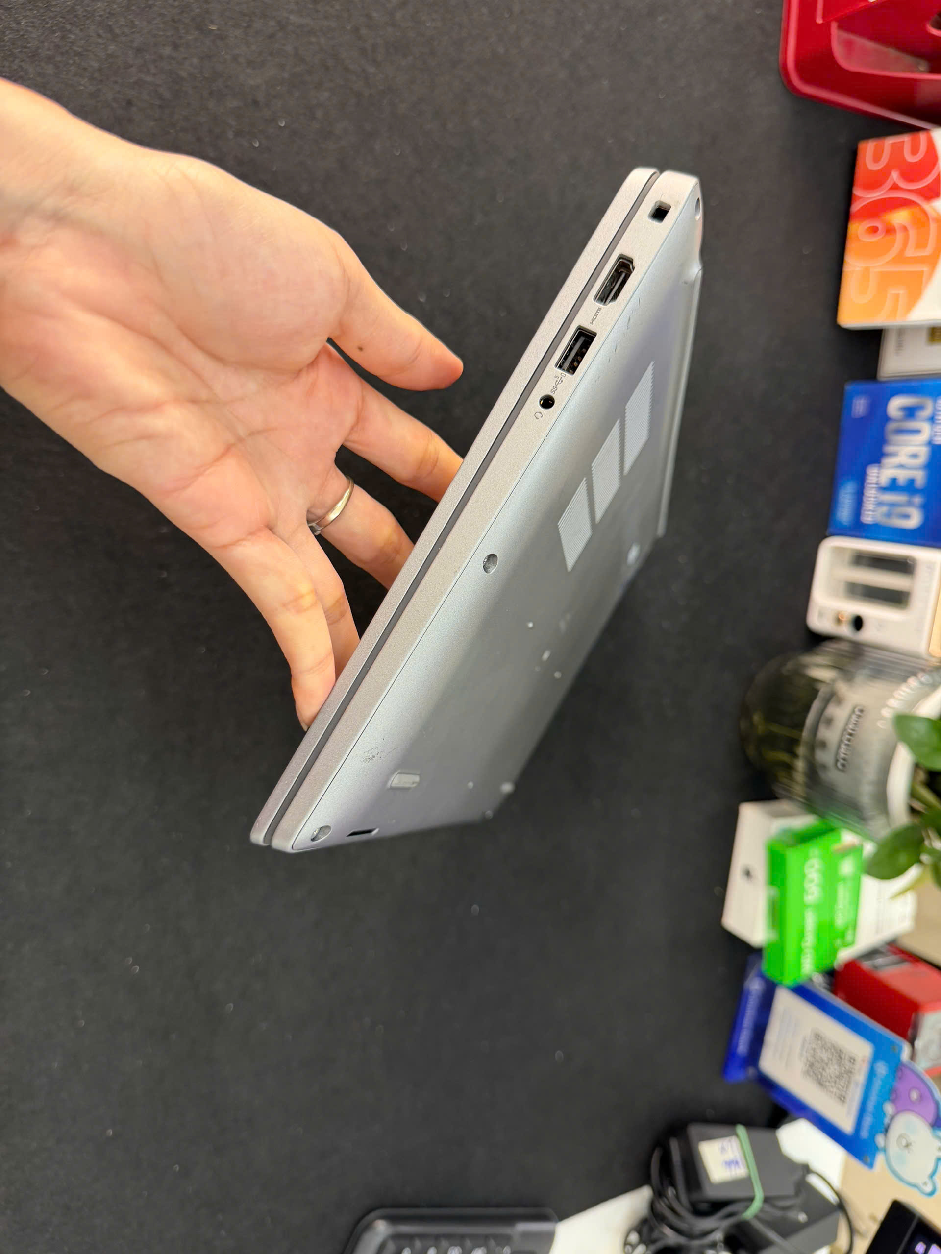Dell Precision 3490 - Ảnh 4